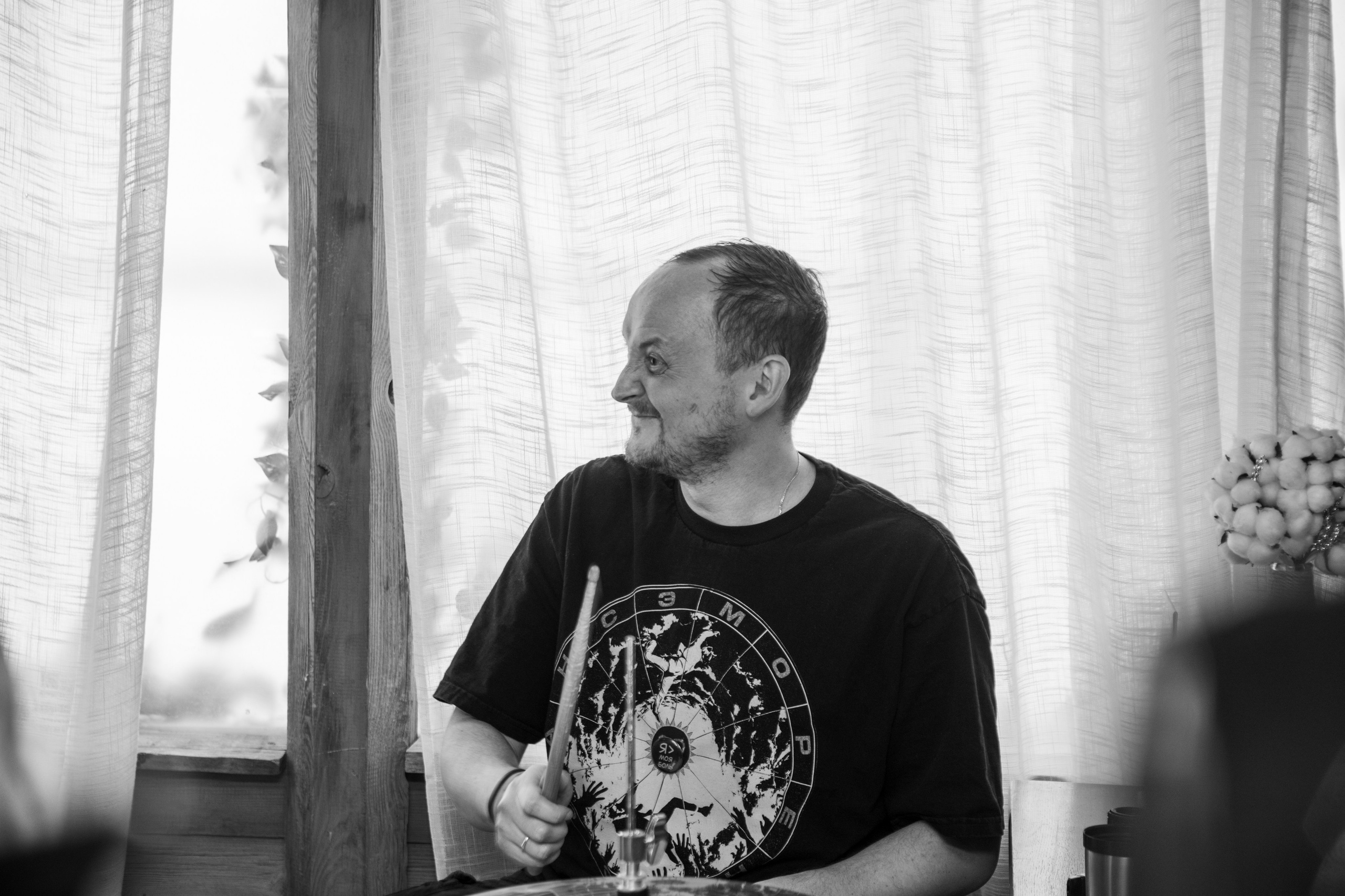 Творческий вечер автофикшн-книги Оли Черных «Абдоминально». Репортажный фотограф в Москве Legiodot