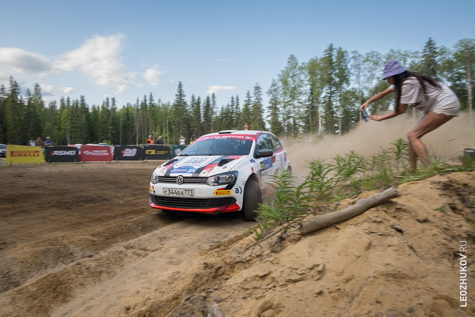 White nights rally 2025. Sports photographer Leonid Zhukov
