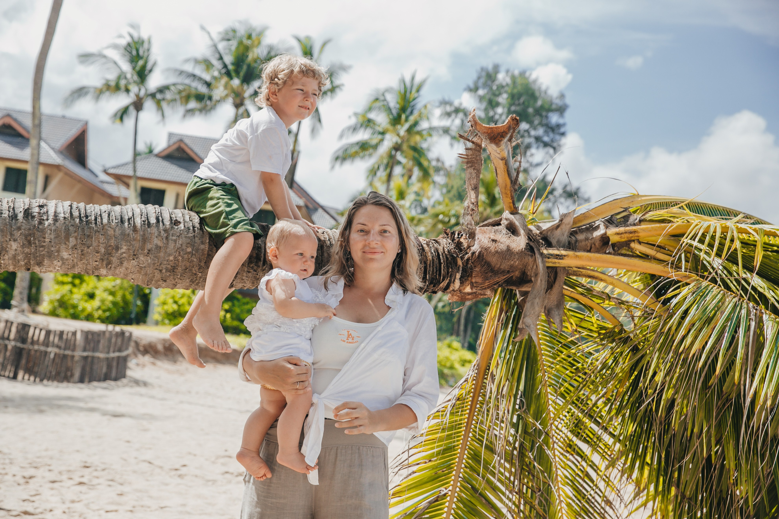 Ульяна с детьми Пхукет. Фотограф и видеограф Анна Домашенко