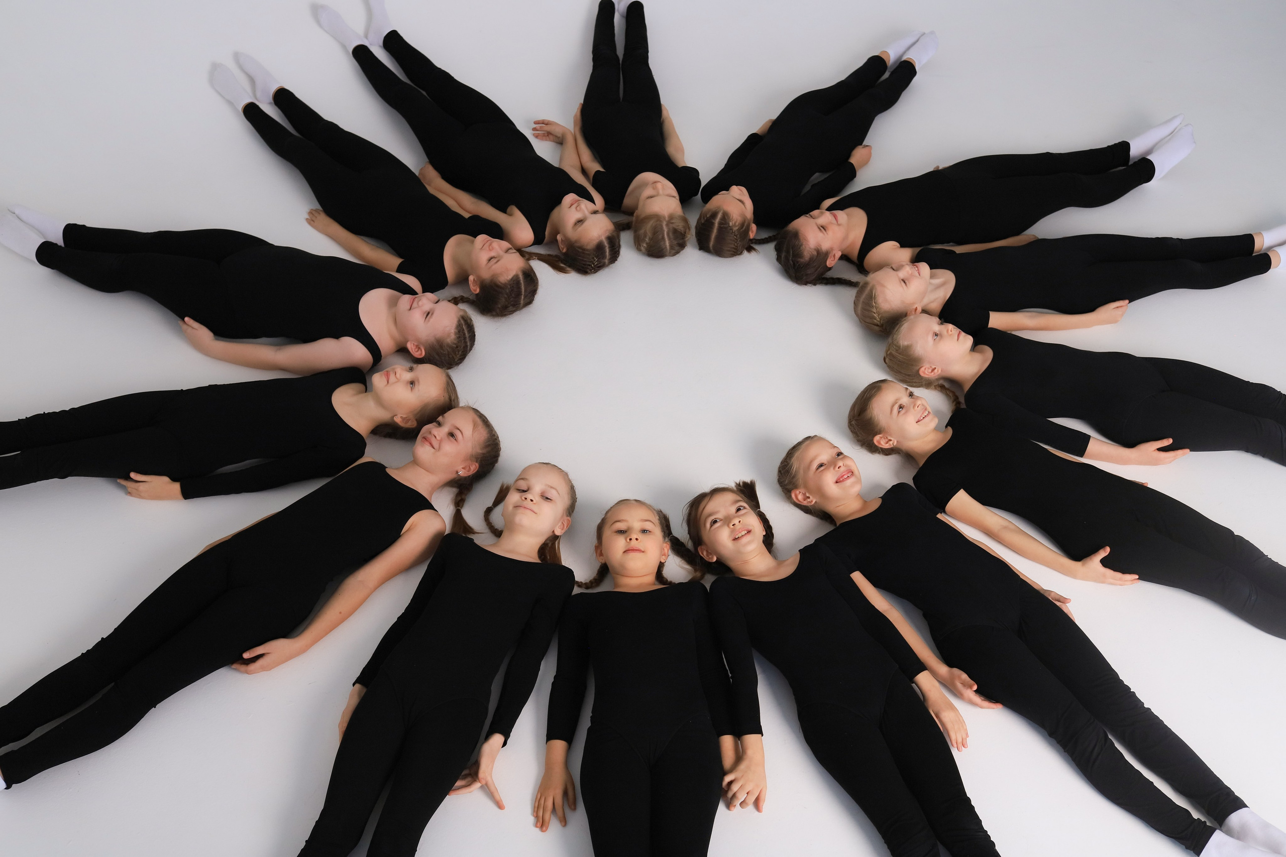 Эстем- танцевальный клуб. Семейный и портретный фотограф в Москве Александра Науменко