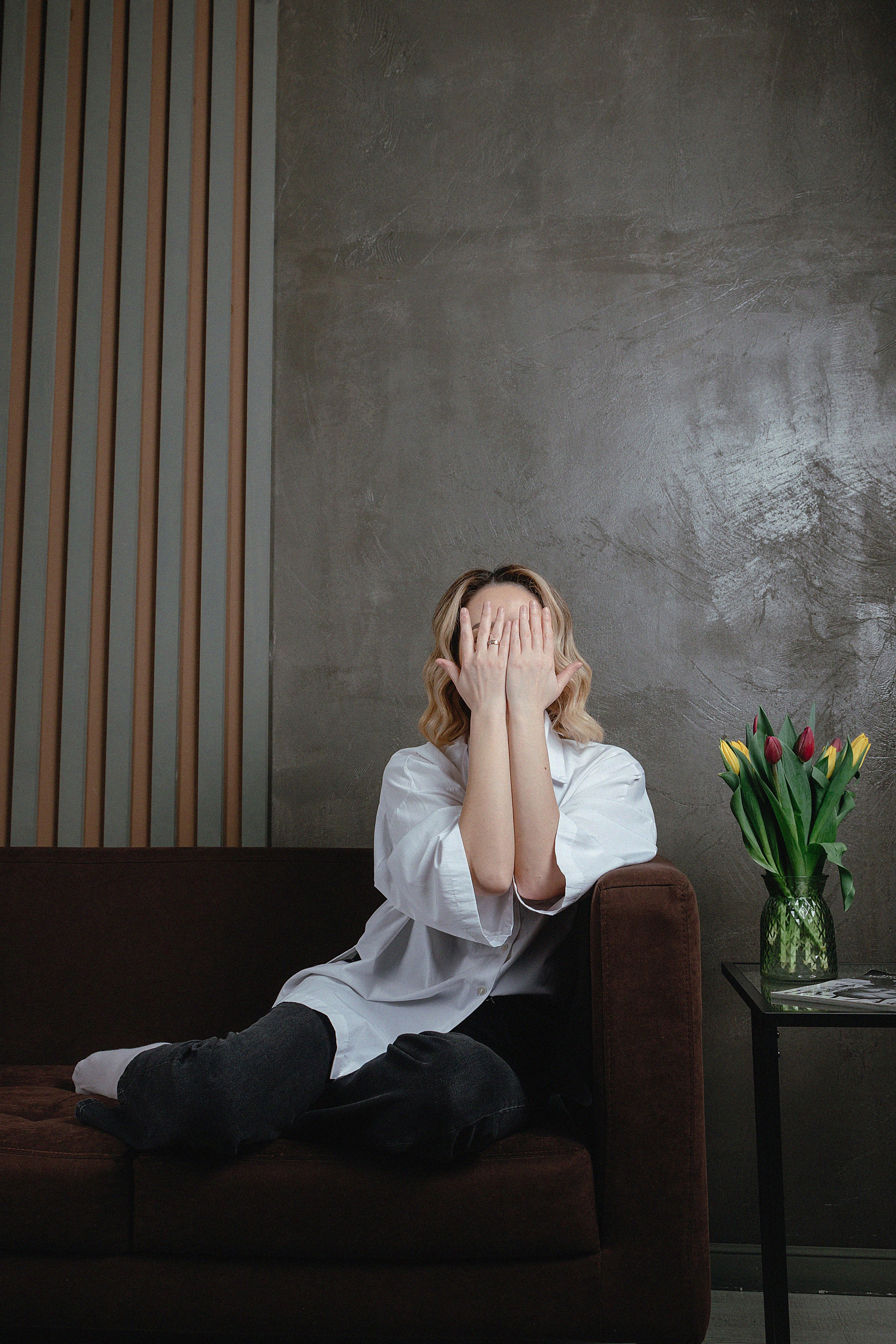 Фотосессия Нурбану в фотостудии LightHub. Свадебный, семейный и портретный фотограф в Алматы, Костанай