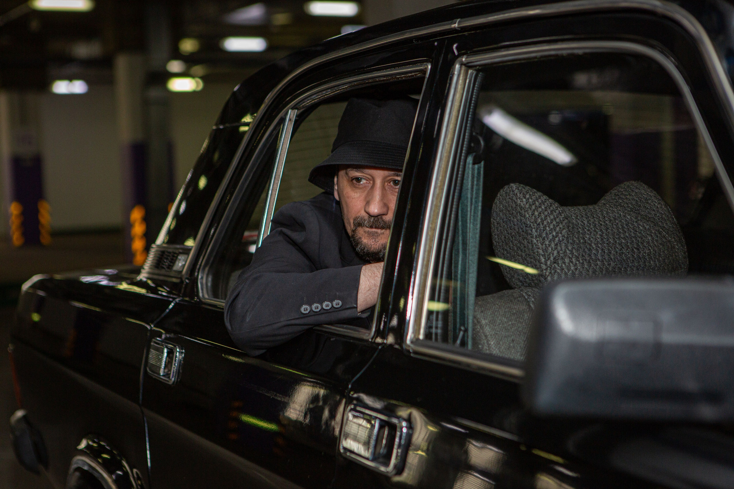 Фотосессия на парковке. Эдуард. Репортажный, семейный, свадебный, портретный фотограф