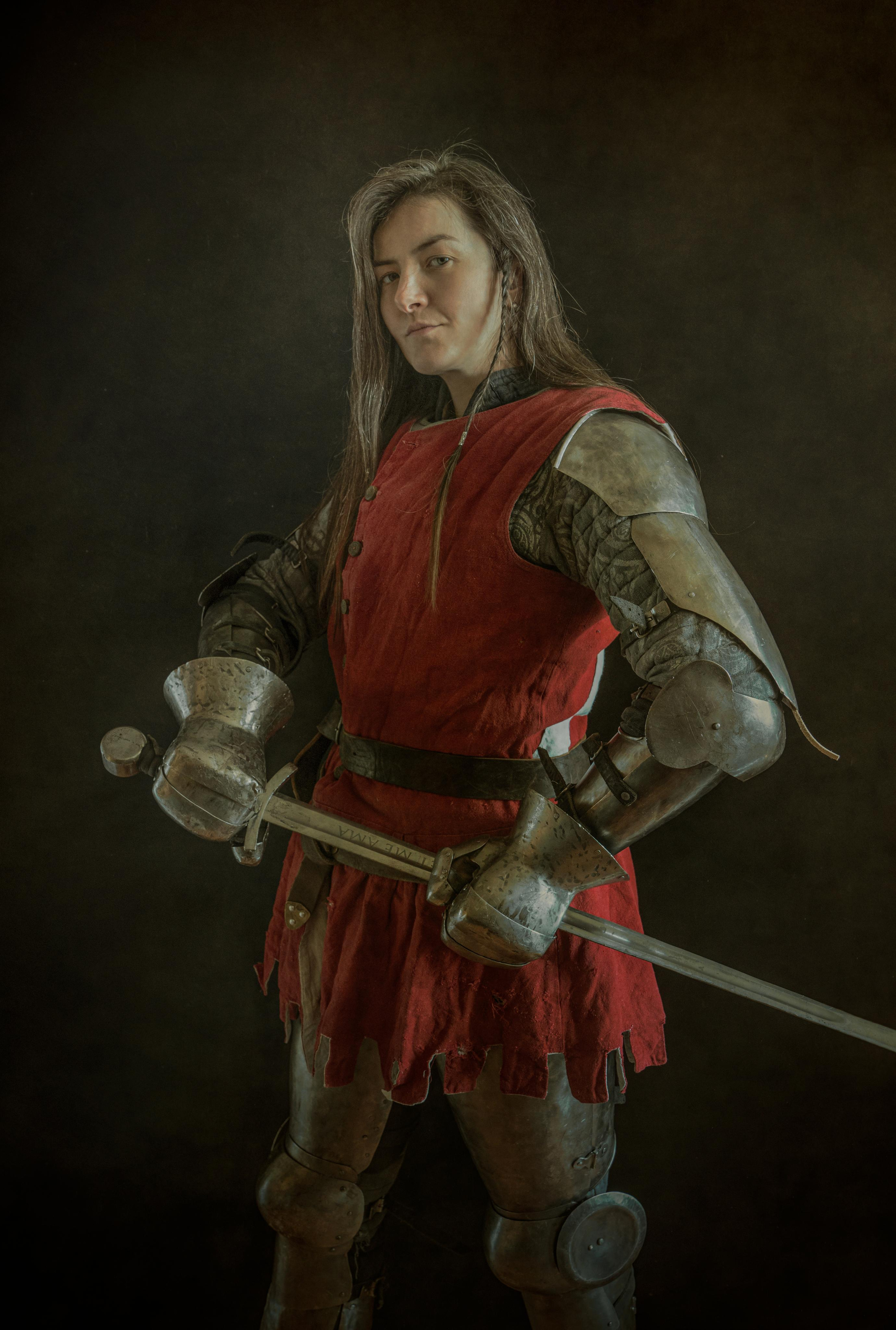 На фоне. Сказочная галерея Юлии Горбуновой