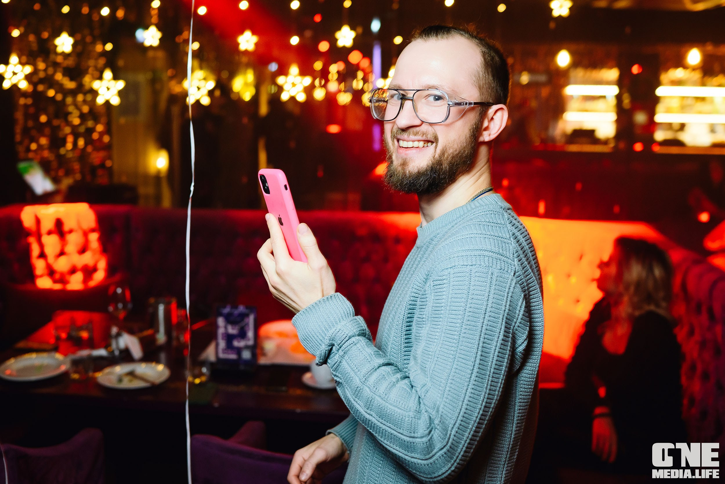 Фоторепортаж из караоке-клуба Эйфория. One Media Life: фоторепортажи, фотоотчеты с мероприятий и заведений