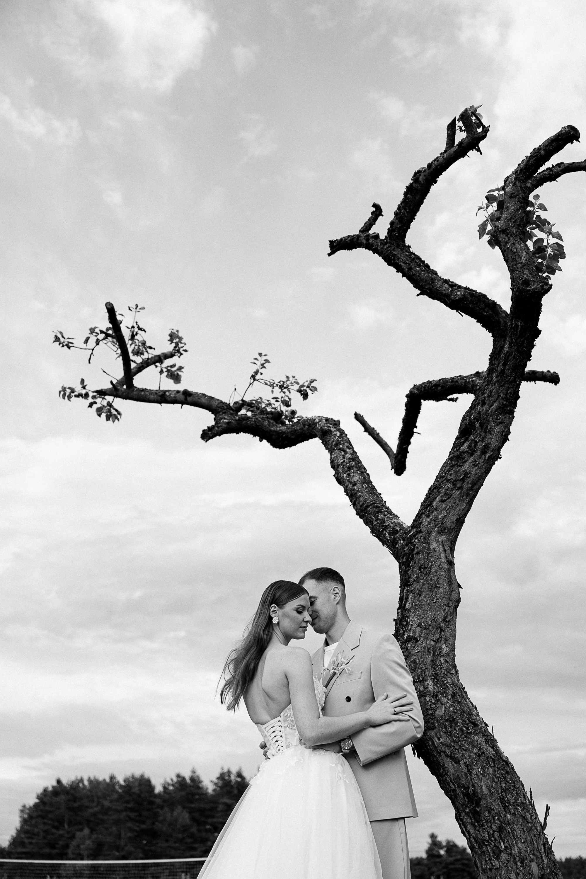 Свадьбная фотосессия в деревенской атмосфере. Свадебный и семейный фотограф Виолетта Сидельникова. Краснодар, Россия, Беларусь, Европа