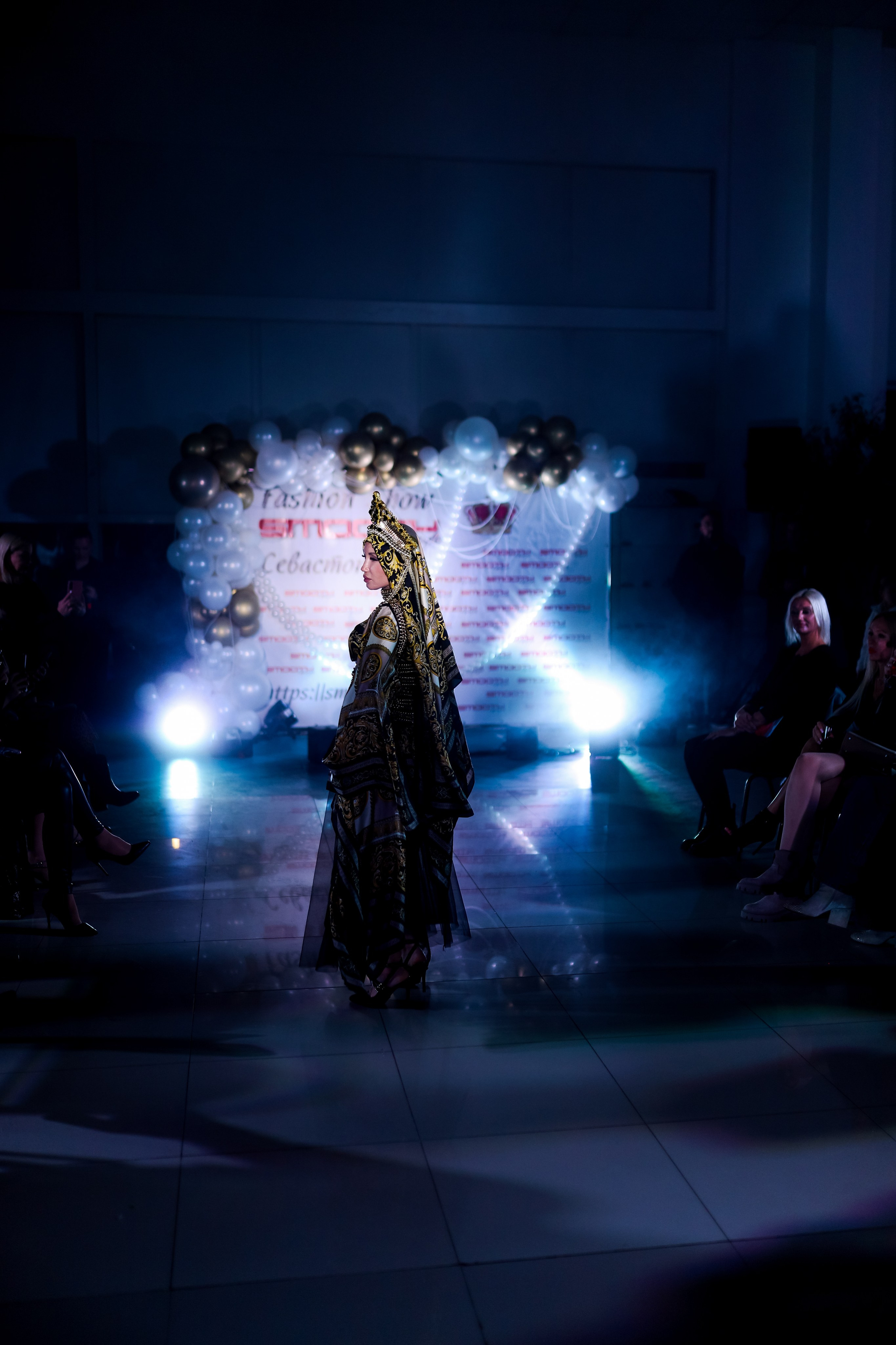 Показ коллекции Жанны Стеклянниковой — Omoda/SMOOTH