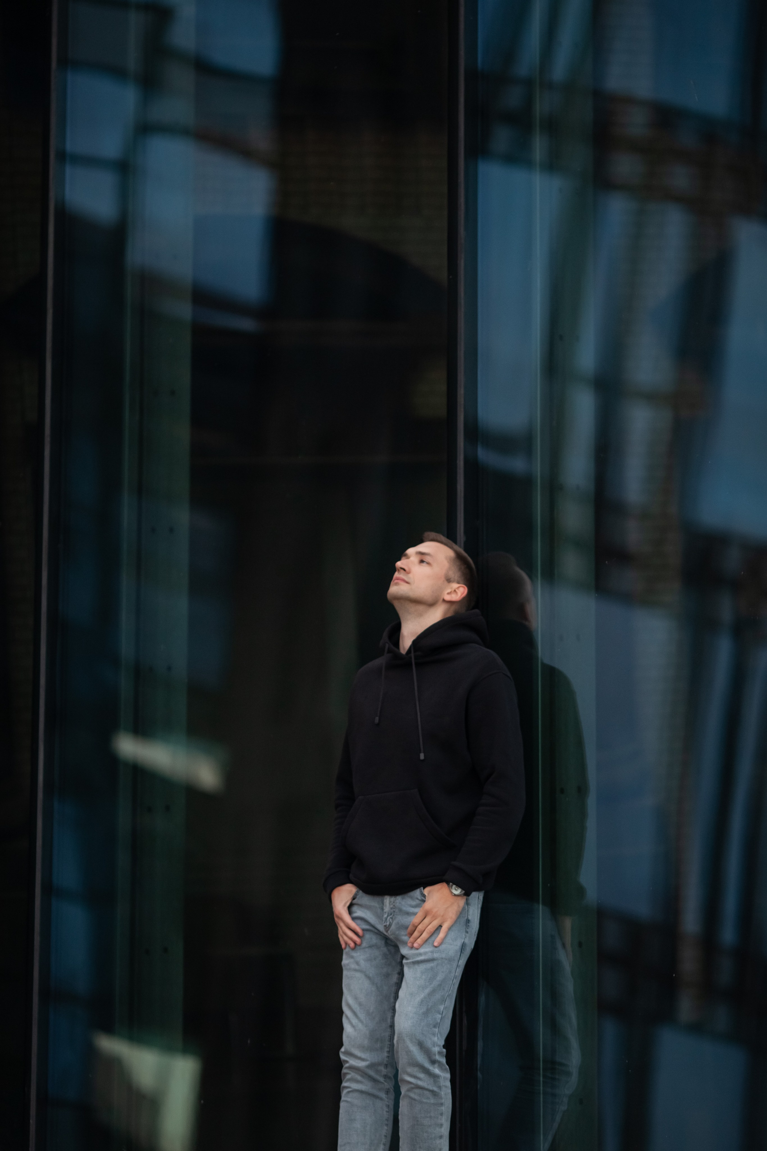 Дмитрий Ященков. Двойняшки-фотографы Анна и Анастасия в Санкт-Петербурге