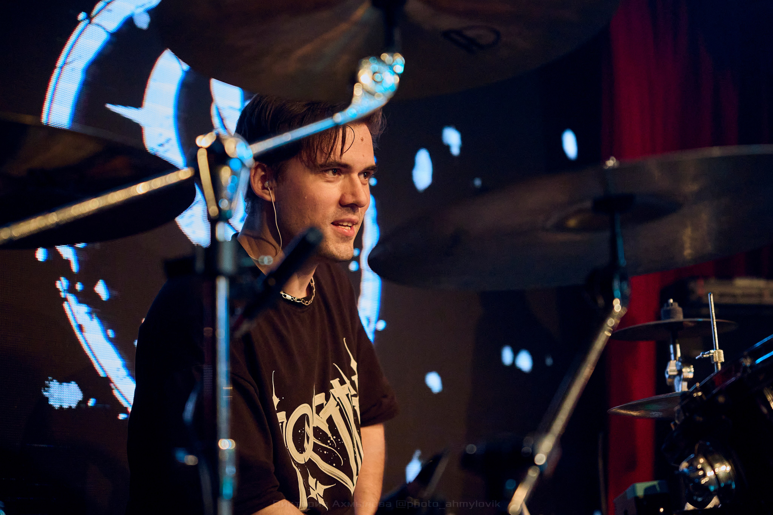 26.06.2024 iOstra 16 Тонн. Виктория Ахмылова. Фотограф в Москве