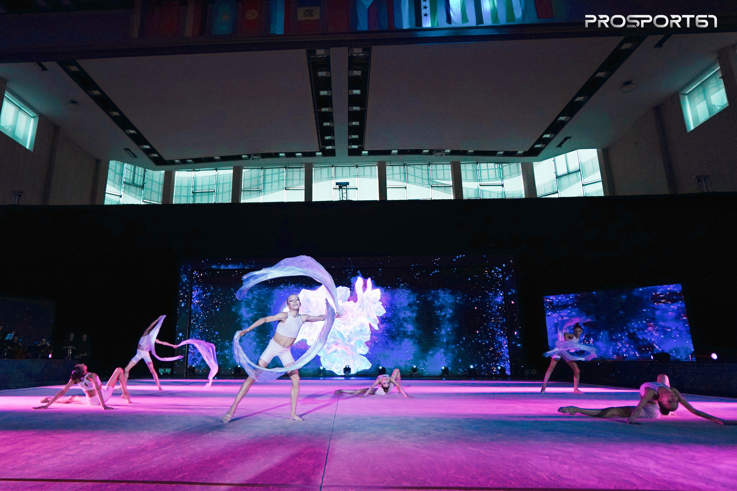 Закрытие. Хрустальная роза 2025 г.Минск. Спортивный фотограф Олег Медведев | prosport67 | Смоленск