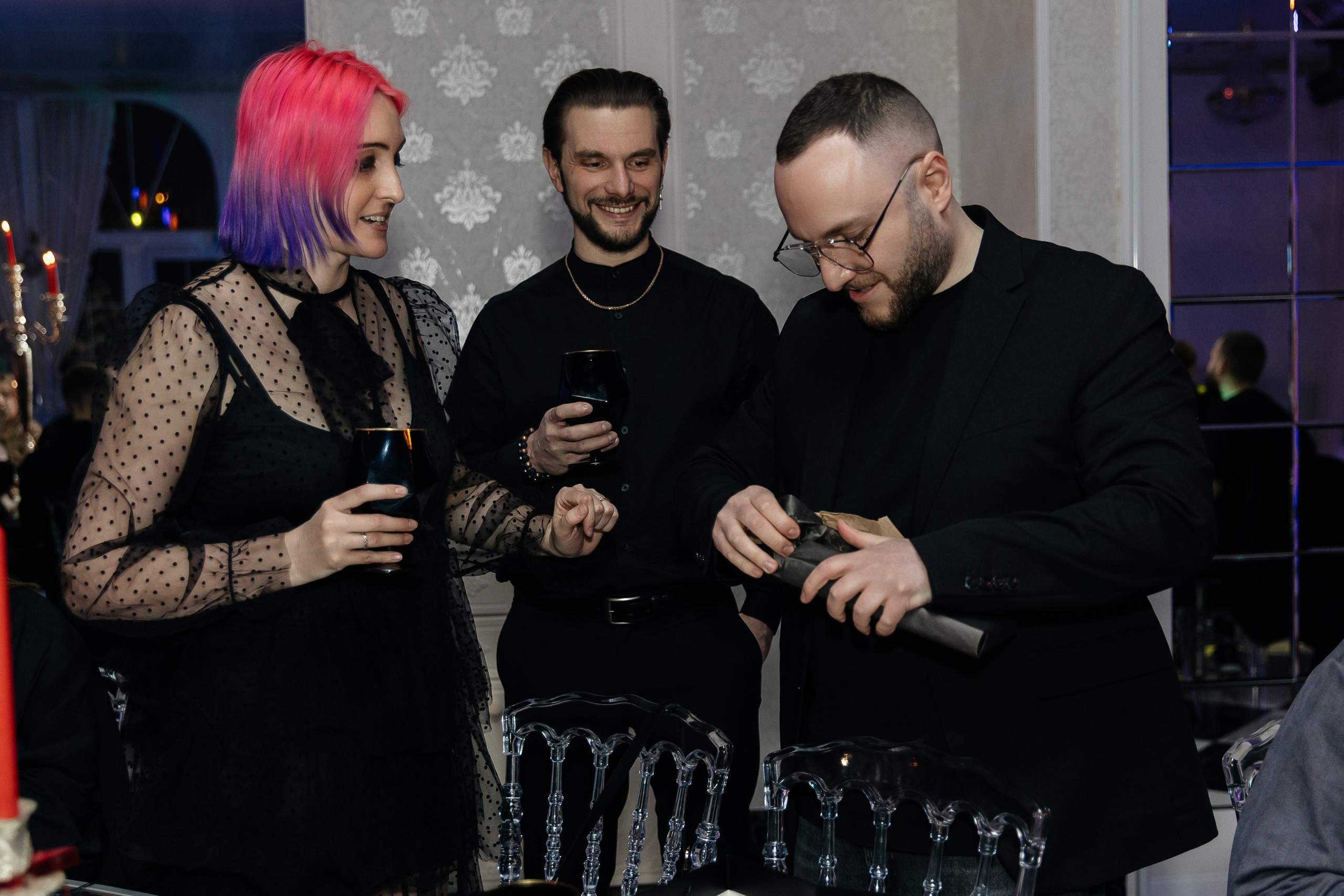 Камерный день рождения в ресторане «Bellagio». Свадебный и семейный фотограф Виолетта Сидельникова. Краснодар, Россия, Беларусь, Европа