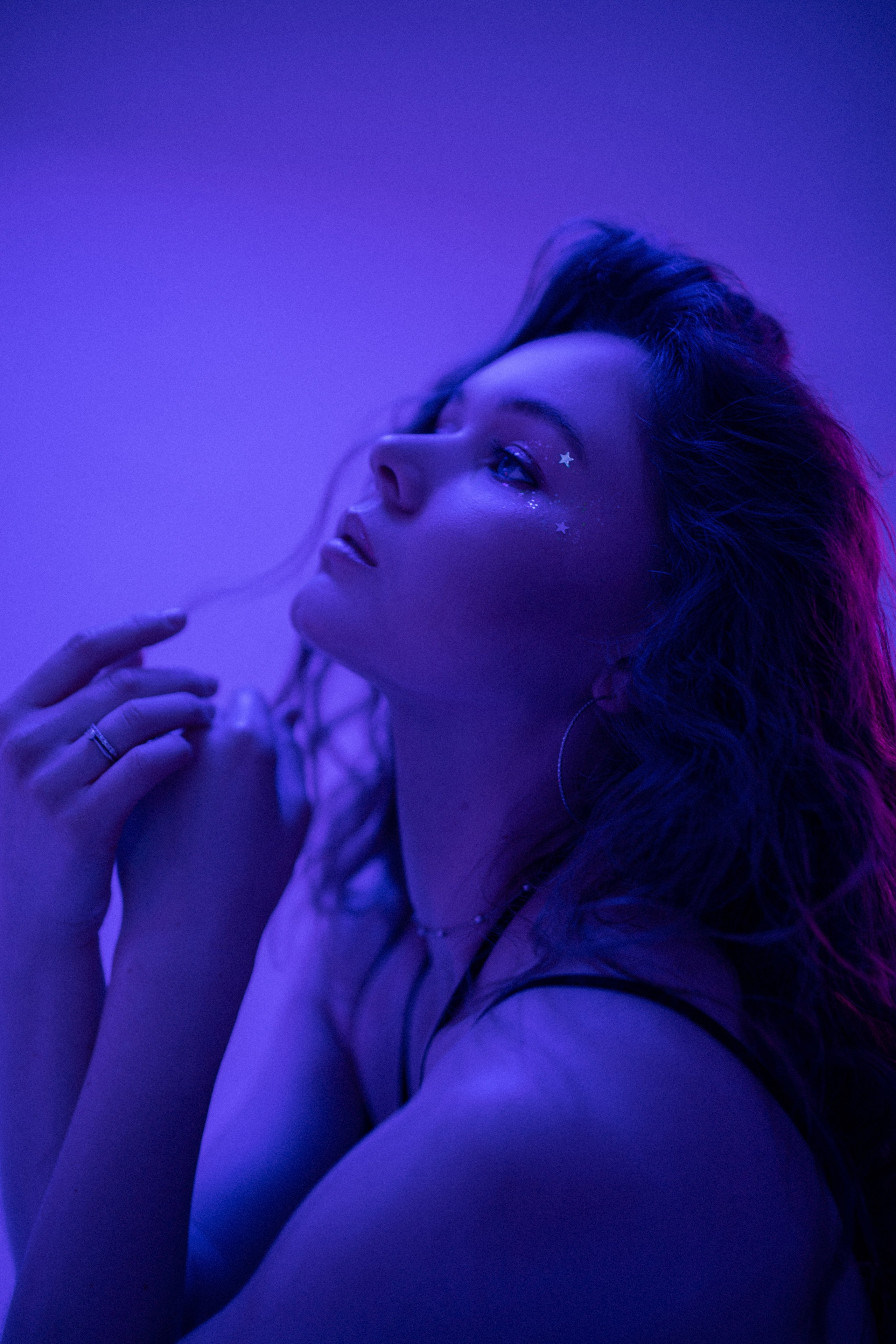 Индивидуальная фотосессия в студии. Сестры Карабаза. Фотографы и ретушеры в Москве и Санкт-Петербурге