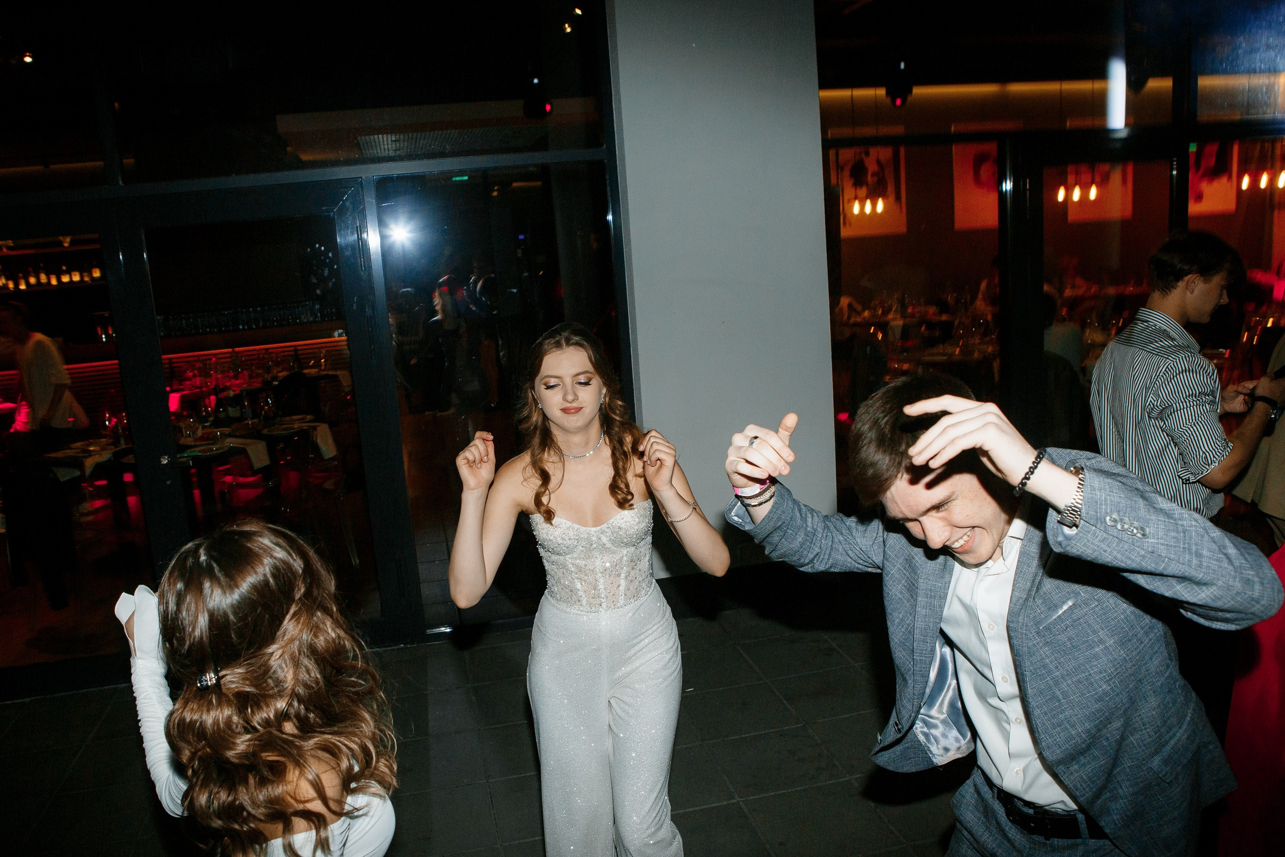 Выпускной Гимназия 12 2024 OpenHouse. Свадебный и портретный Фотограф в Липецке Дмитрий Котюков