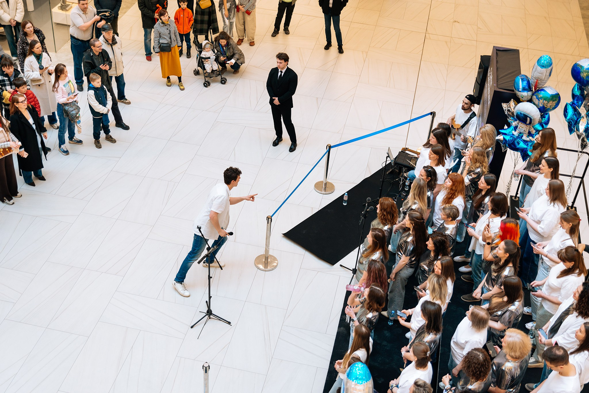 Нескучный хор ТРЦ «Голливуд». Апрель 26. Репортажный фотограф в Санкт-Петербурге Анастасия Клёпова