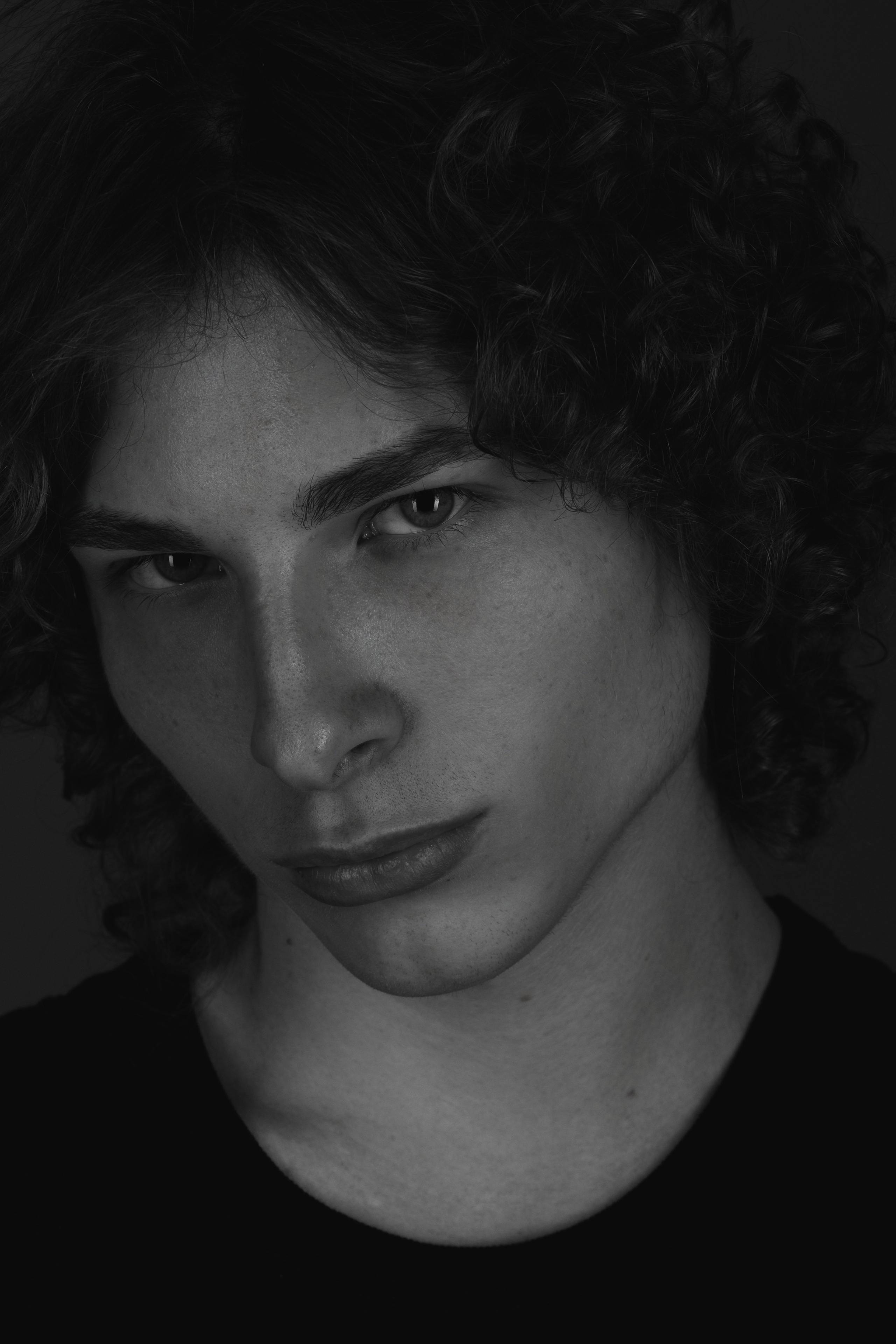 Модельные и актерские тесты. Портретный фотограф в Москве Александр Денисов