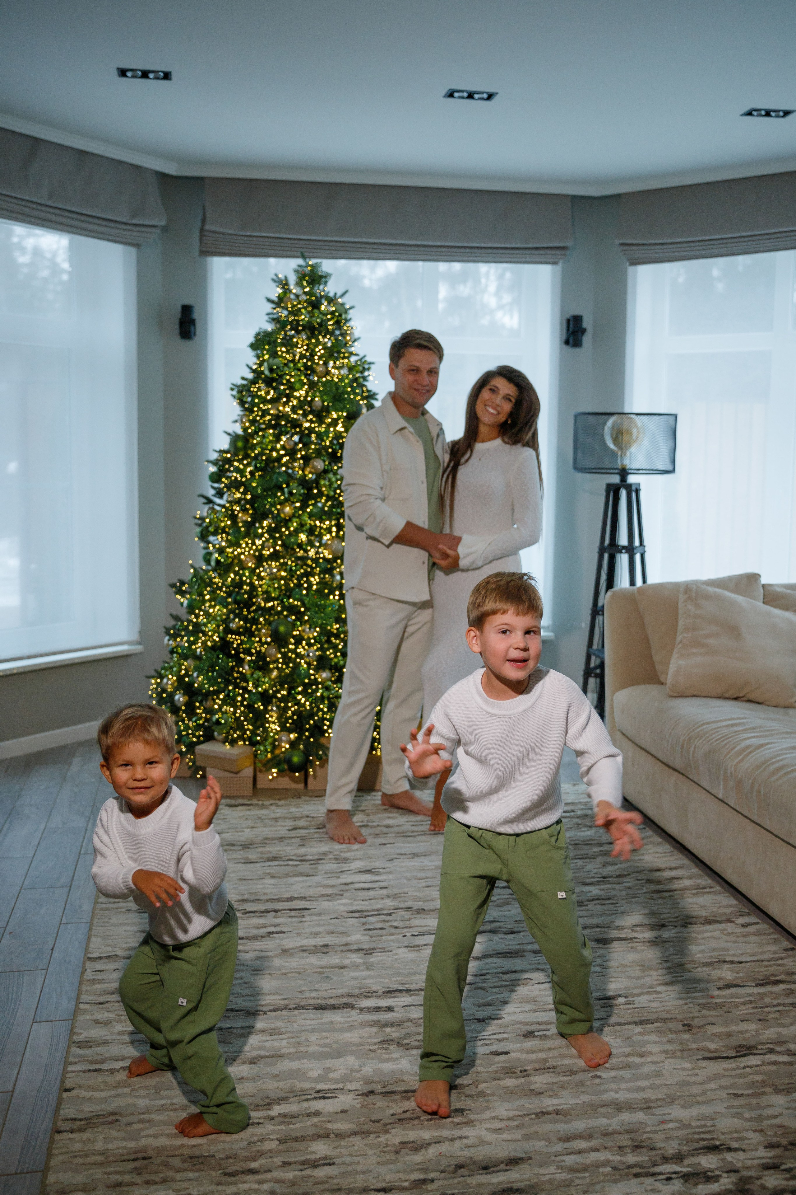 Семейная фотосессия дома. Фотограф Александра Сыщенко
