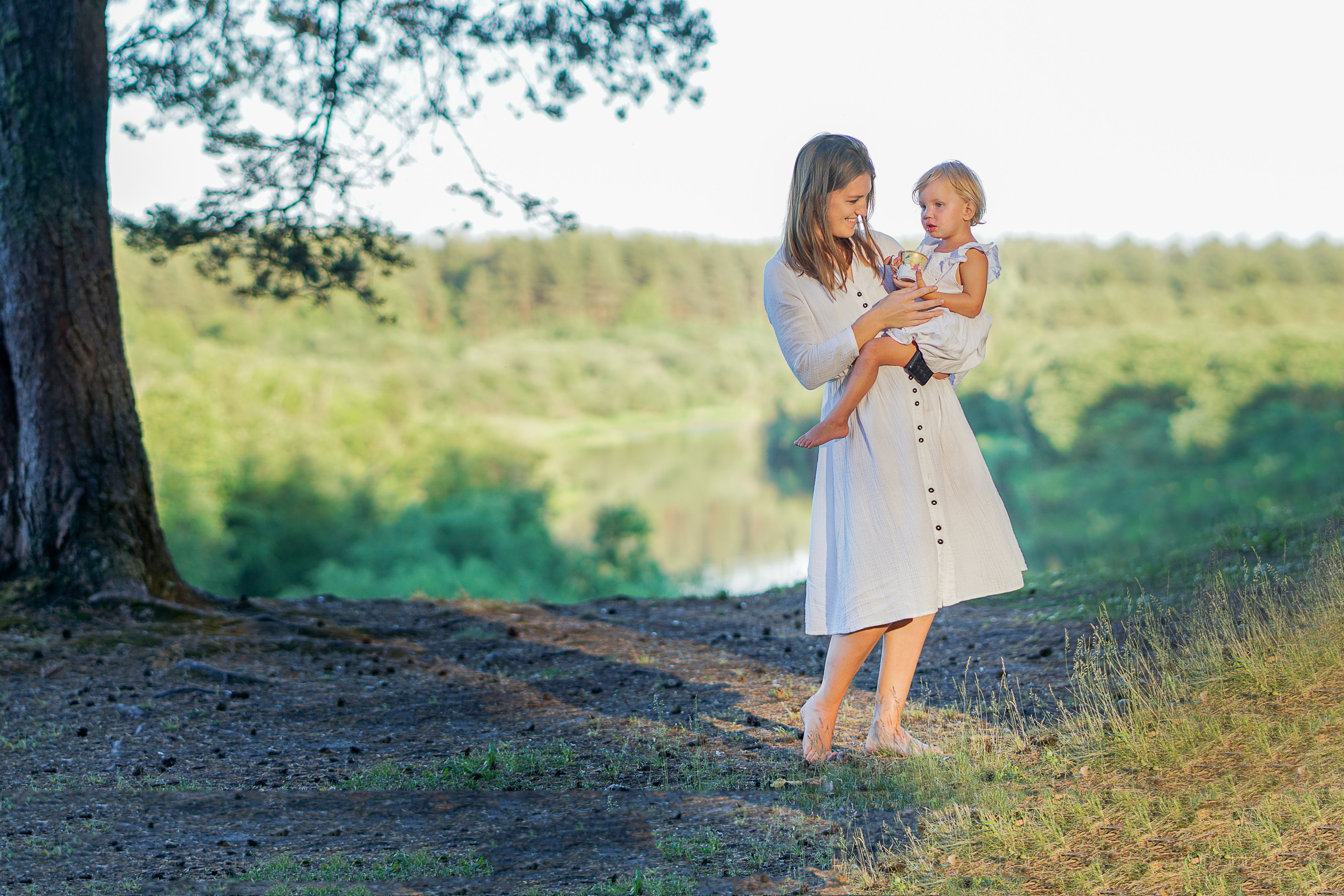 Family photography in Austin, TX | Unposed, playful & full of life | Anny Smirnova
