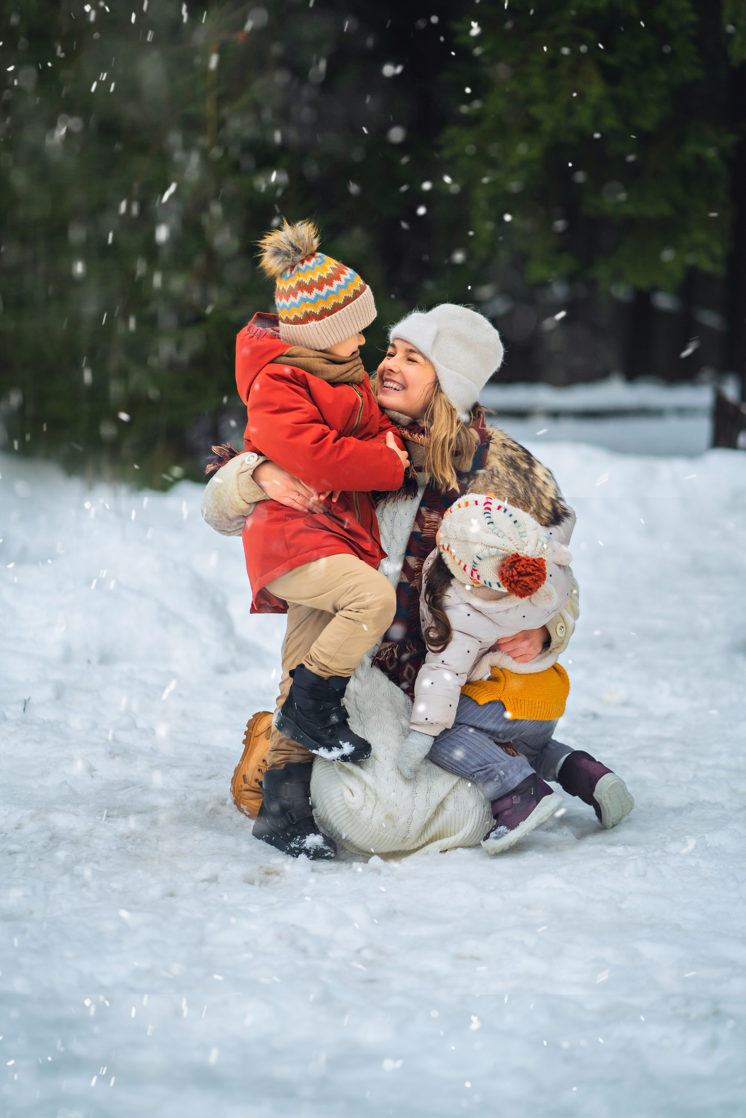 Family photography in Austin, TX | Unposed, playful & full of life | Anny Smirnova