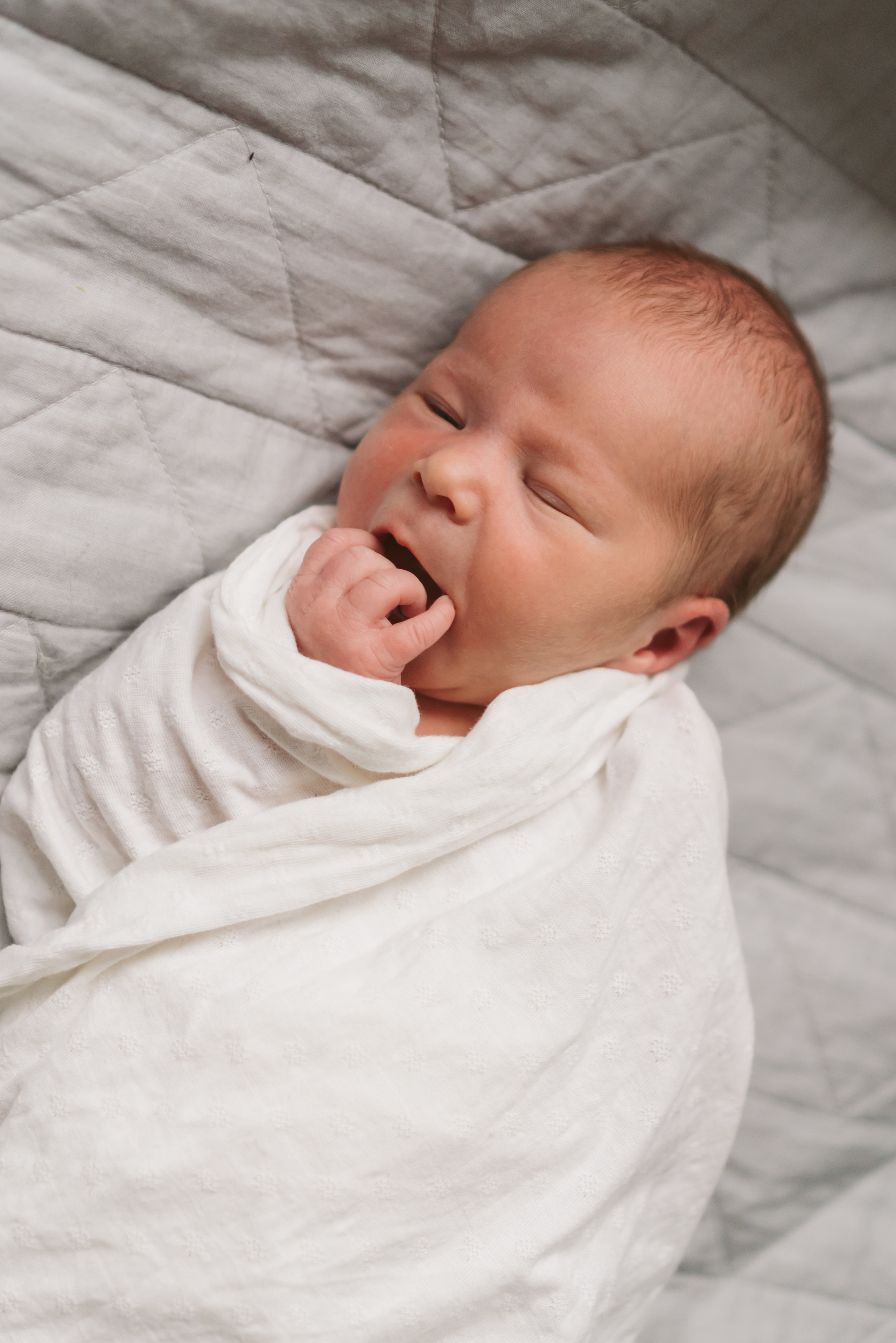 Fresh 24/48 newborn photos | First days in the hospital or at home | Anny Smirnova