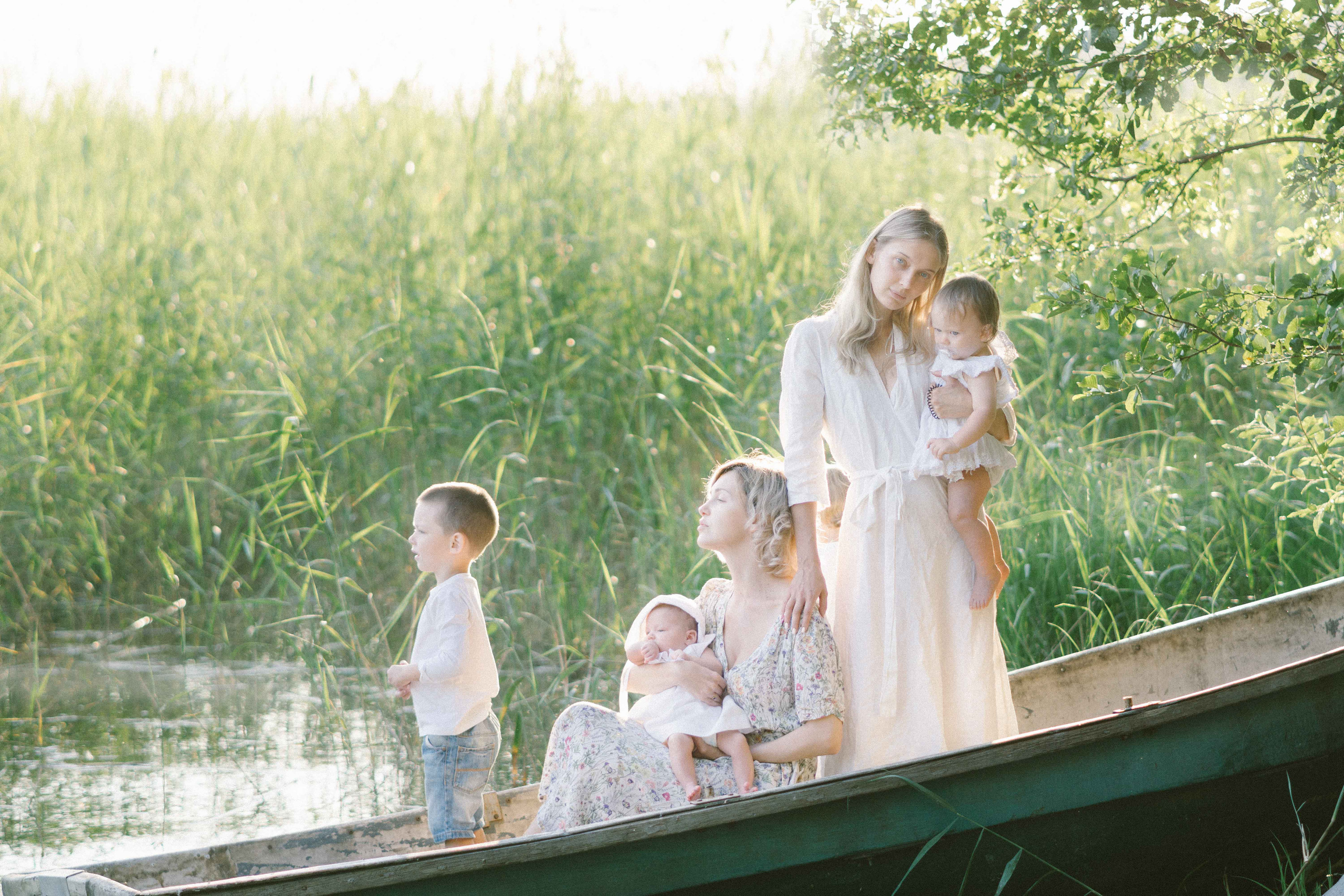 Family photography in Austin, TX | Unposed, playful & full of life | Anny Smirnova