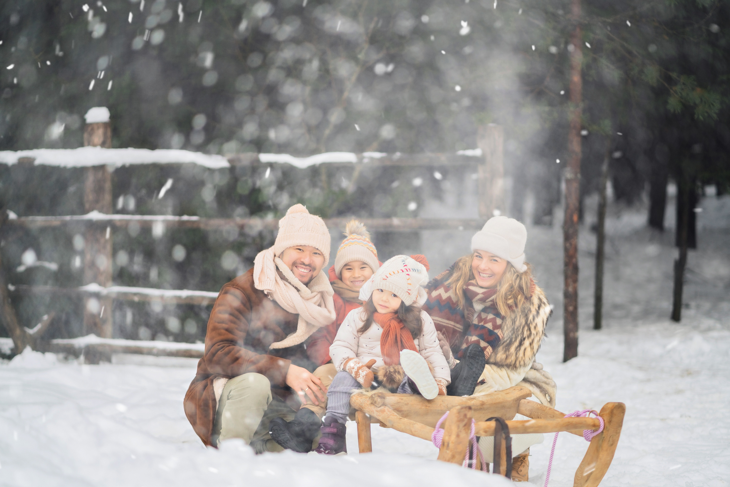 Family photography in Austin, TX | Unposed, playful & full of life | Anny Smirnova