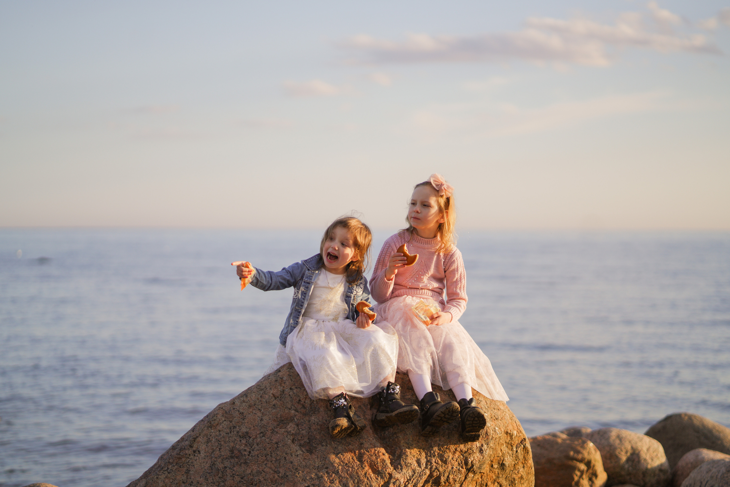 Family photography in Austin, TX | Unposed, playful & full of life | Anny Smirnova