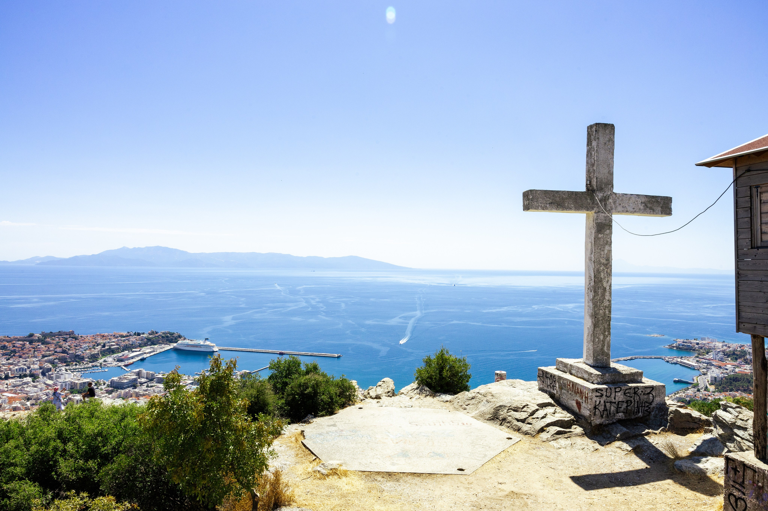 Кавала. Фото департамент круизного лайнера Астория Гранде