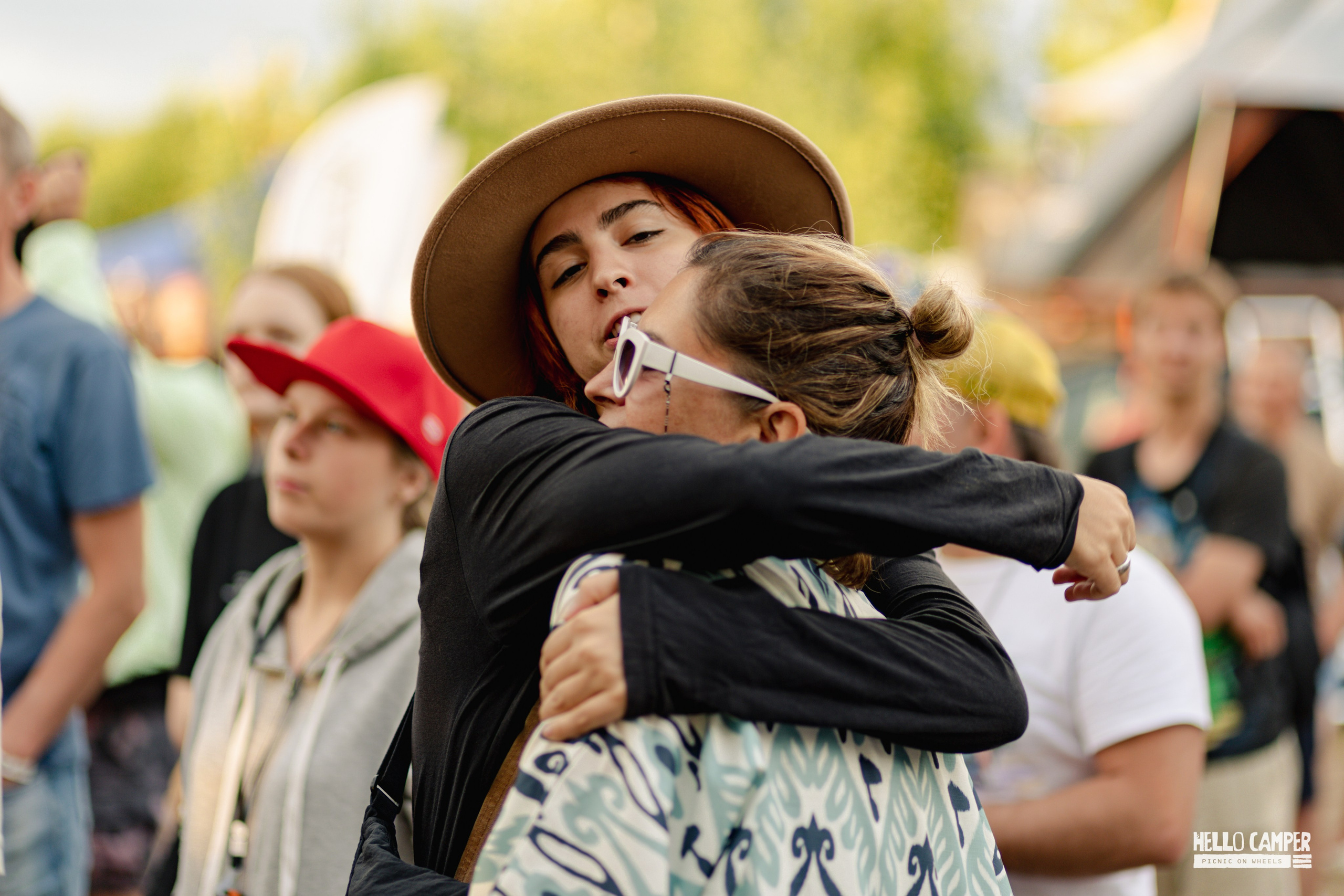 Фестиваль Hello Camper 2024 открытие. Репортажный и портретный фотограф в Санктпетербурге. Видиосъемка мероприятий в Санкт-Петербурге