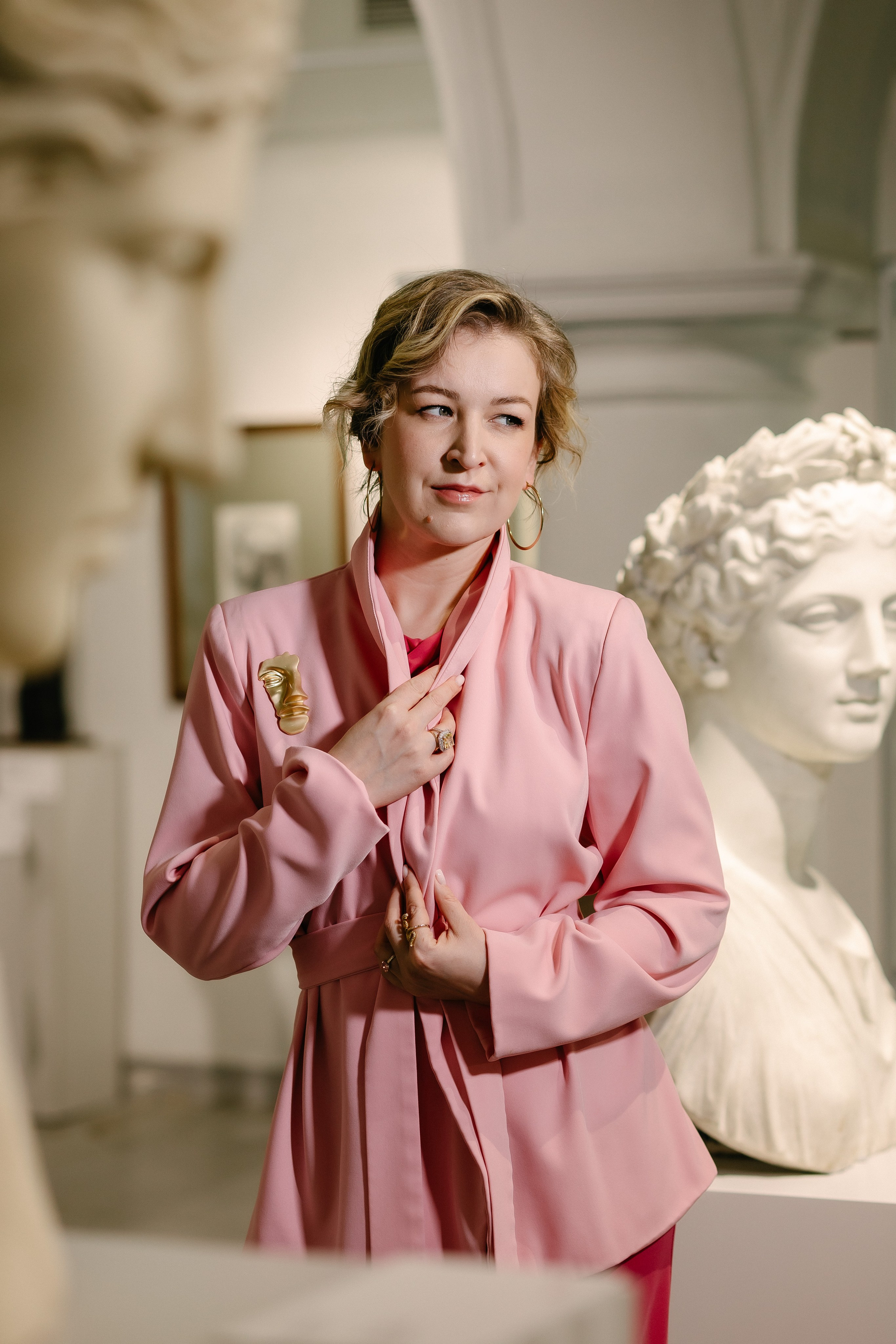 Подружки в музее. Свадебный, семейный и детский фотограф в Калининграде Елена Кравцова