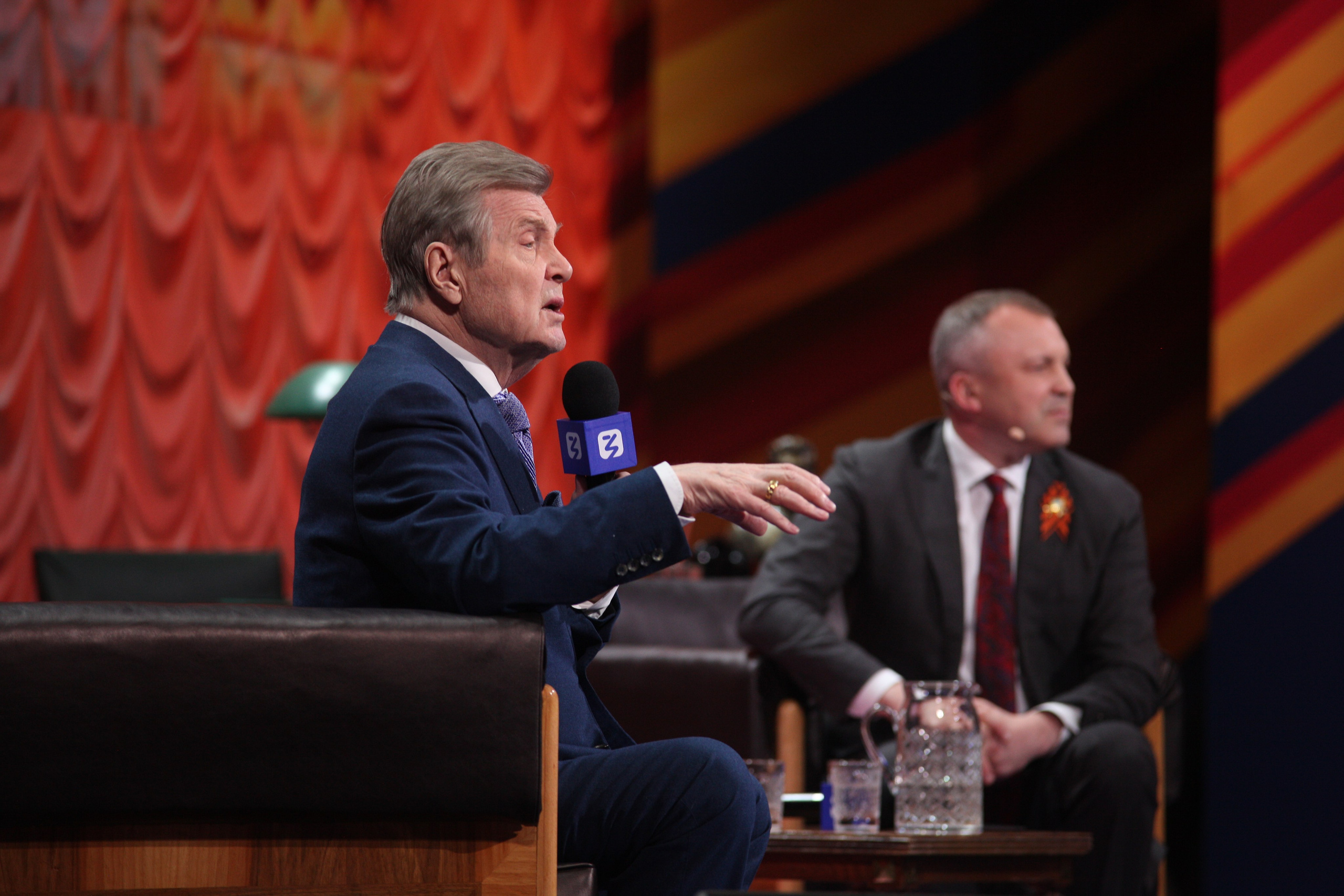 Знание Первые 28–30 апреля. Главная