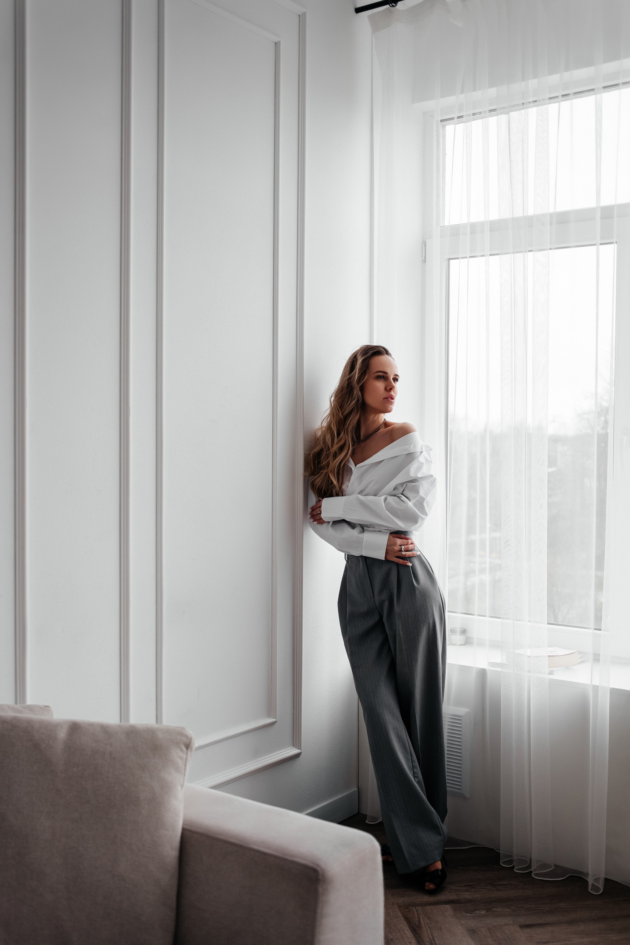 Каталожные фотосъемки одежды, аксессуары и другие товары для интернет-магазинов и маркет-плейсов. Контентный фотограф Гродно