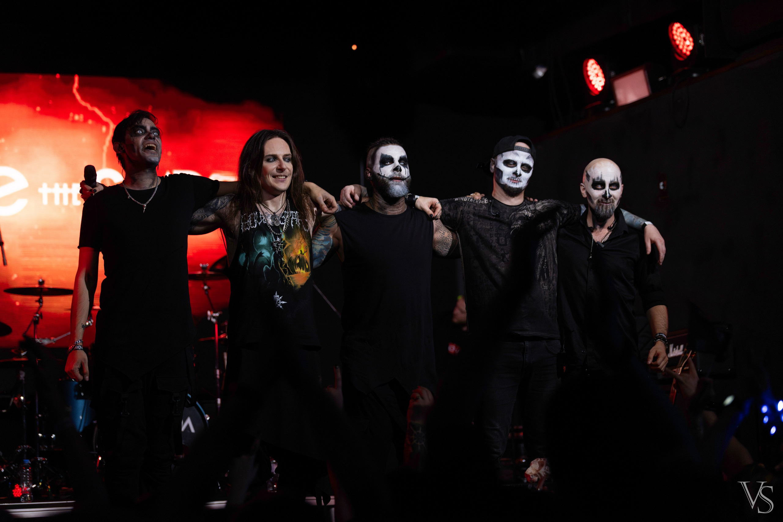 Above the stars. Проклятие Мамбо. Фотограф Виктор Степанов