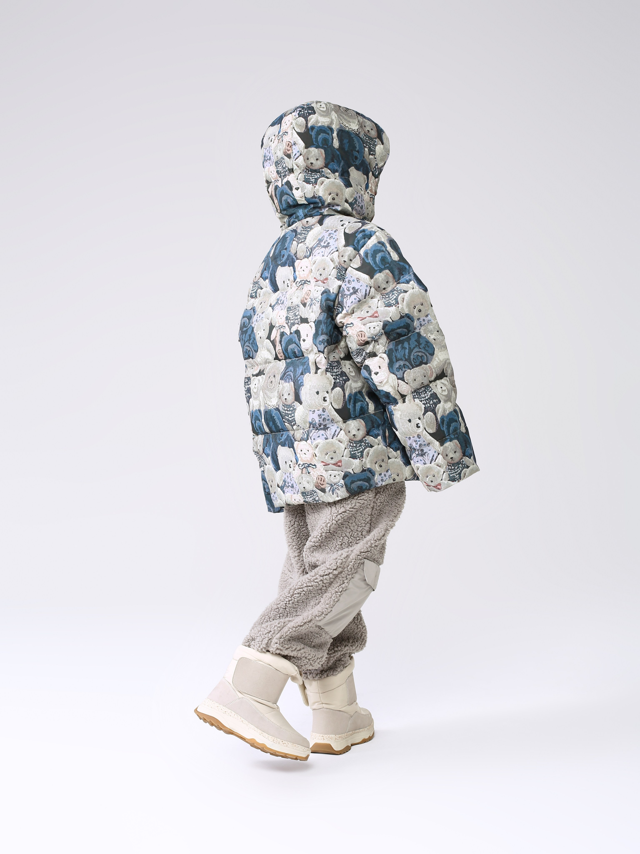 "Профессиональная детская фотосъемка для семейных портретов и воспоминаний""Высококачественная детская съемка новорожденных и малышей в студии""Рекламная детская фотосъемка для альбомов и подарков""Студийная детская съемка с креативными декорациями и позами""Коммерческая детская фотосъемка для маркетинга детских товаров""Фотография детской съемки с акцентом на эмоции и улыбки""Семейная детская съемка для портфолио и социальных сетей""Профессиональная детская фотосъемка с мягким освещением""Рекламные фото детской съемки для сайтов и брошюр""Высокоточная детская съемка для воспоминаний и презентаций""Детская фотосъемка высокого разрешения для семейных альбомов""Коммерческая детская съемка с фокусом на радость и развитие""Студийная фотосъемка детской съемки для брендов и маркетинга""Фотографии детской съемки для подарков и увеличения клиентов""Профессиональная детская съемка для каталогов и семейных историй" "Профессиональная каталожная фотосъемка товаров для e-commerce и интернет-магазинов""Высококачественная каталожная съемка одежды и аксессуаров с белым фоном""Рекламная каталожная фотосъемка для маркетинга продуктов и брендов""Студийная каталожная съемка с детальной проработкой текстур и материалов""Коммерческая каталожная фотосъемка для каталогов и онлайн-платформ""Фотография каталожной съемки с акцентом на дизайн и презентацию товаров""Предметная каталожная съемка для увеличения продаж в e-commerce""Профессиональная каталожная фотосъемка с использованием студийного освещения""Рекламные фото каталожной съемки для сайтов и социальных сетей""Высокоточная каталожная съемка товаров для презентаций и брошюр""Каталожная фотосъемка высокого разрешения для онлайн-магазинов""Коммерческая каталожная съемка с фокусом на качество и детализацию""Студийная каталожная фотосъемка для брендов и ритейла""Фотографии каталожной съемки для маркетинговых кампаний""Профессиональная каталожная съемка для каталогов и увеличения конверсии"