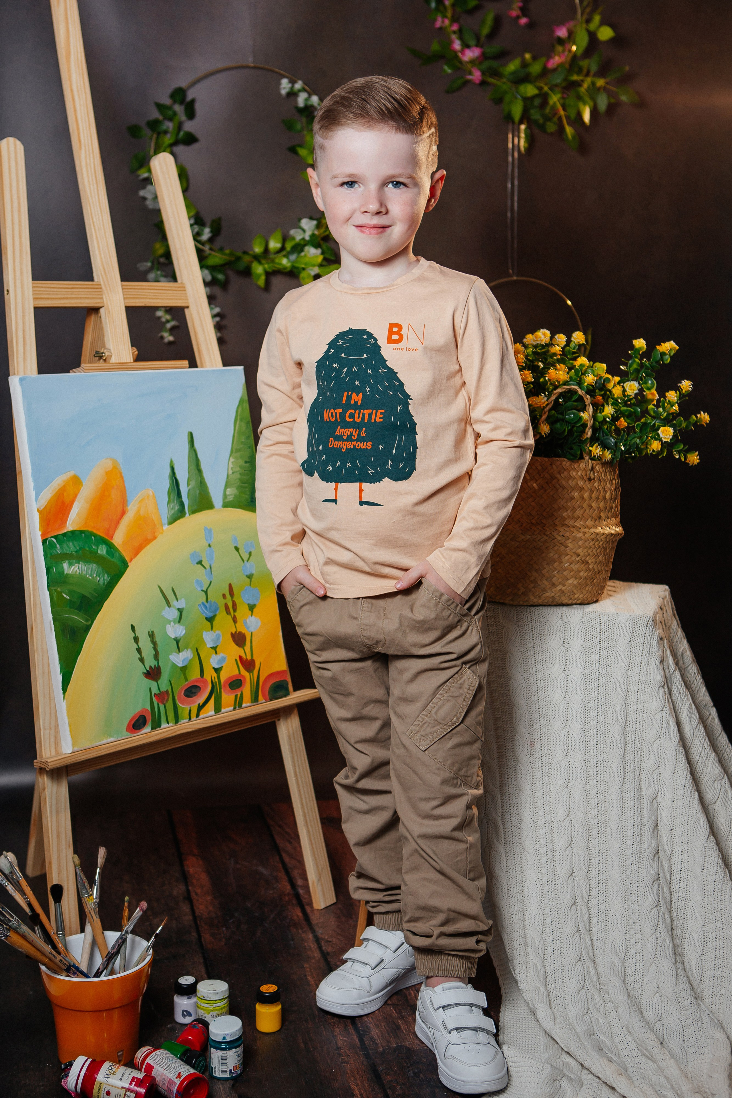 Художник. Фото дети. Выпускные альбомы Нижний Тагил