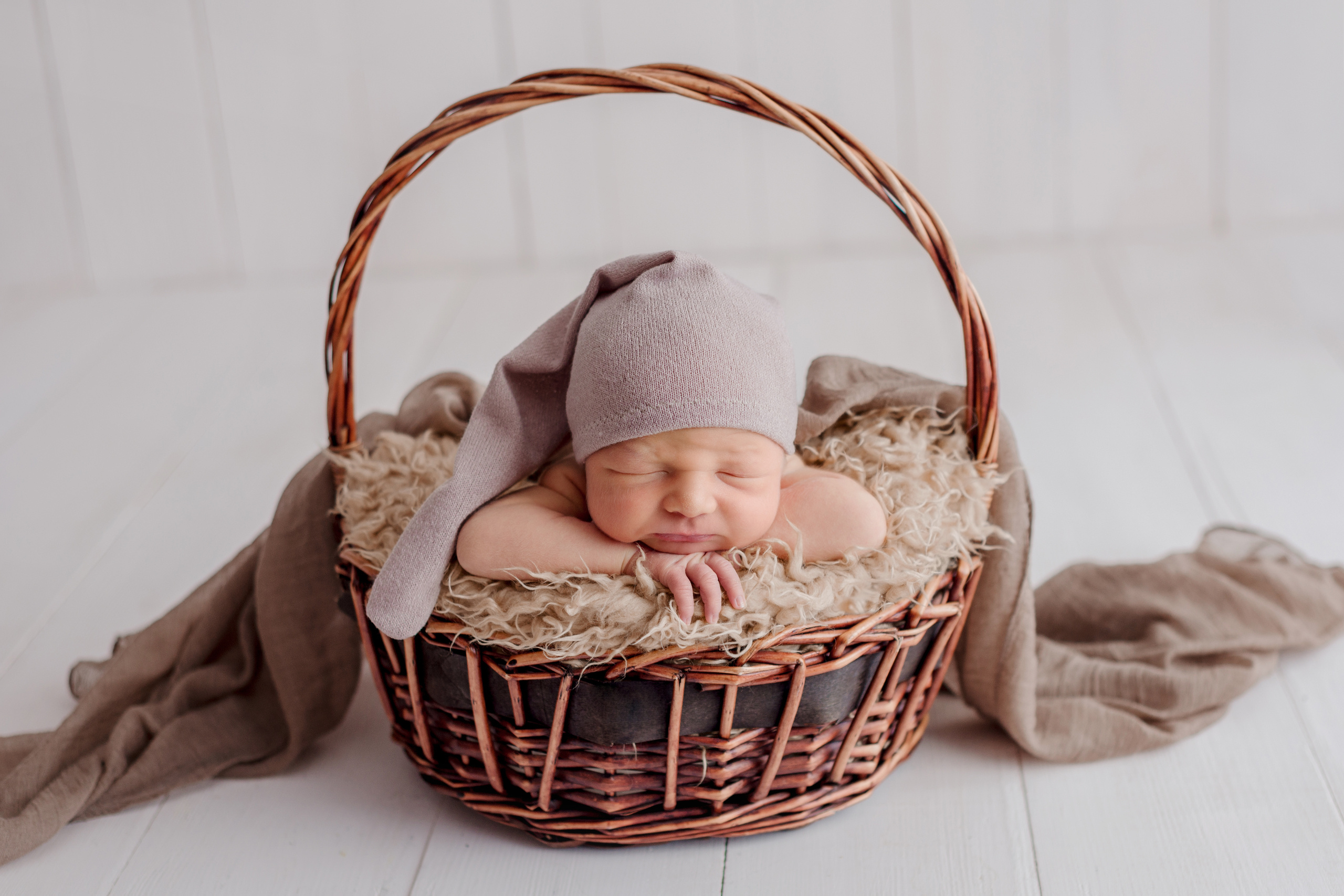 Макар 8 дней. Фотограф новорожденных Вера Мереуца Оренбург