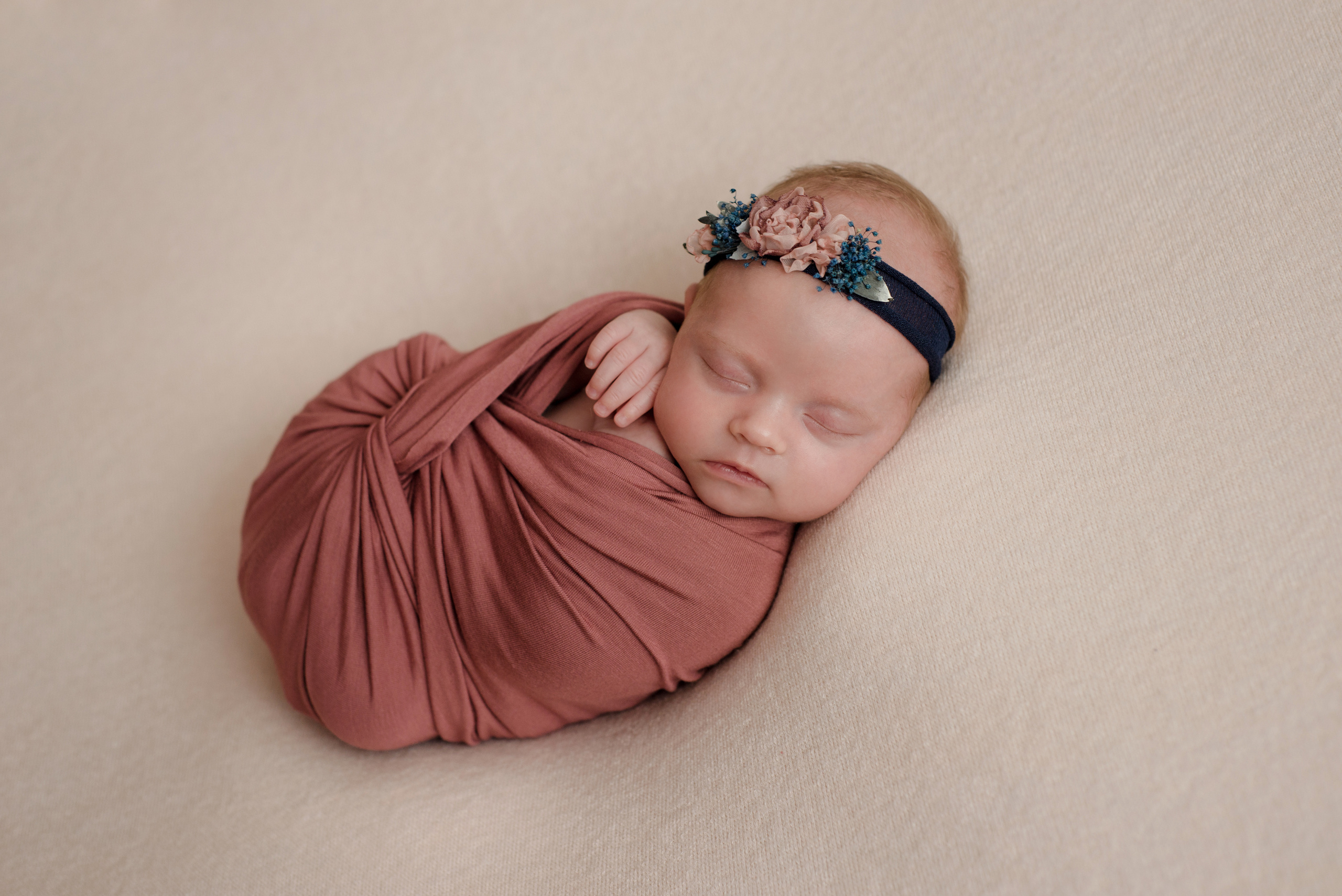 Варвара 21 день. Фотограф новорожденных Вера Мереуца Оренбург