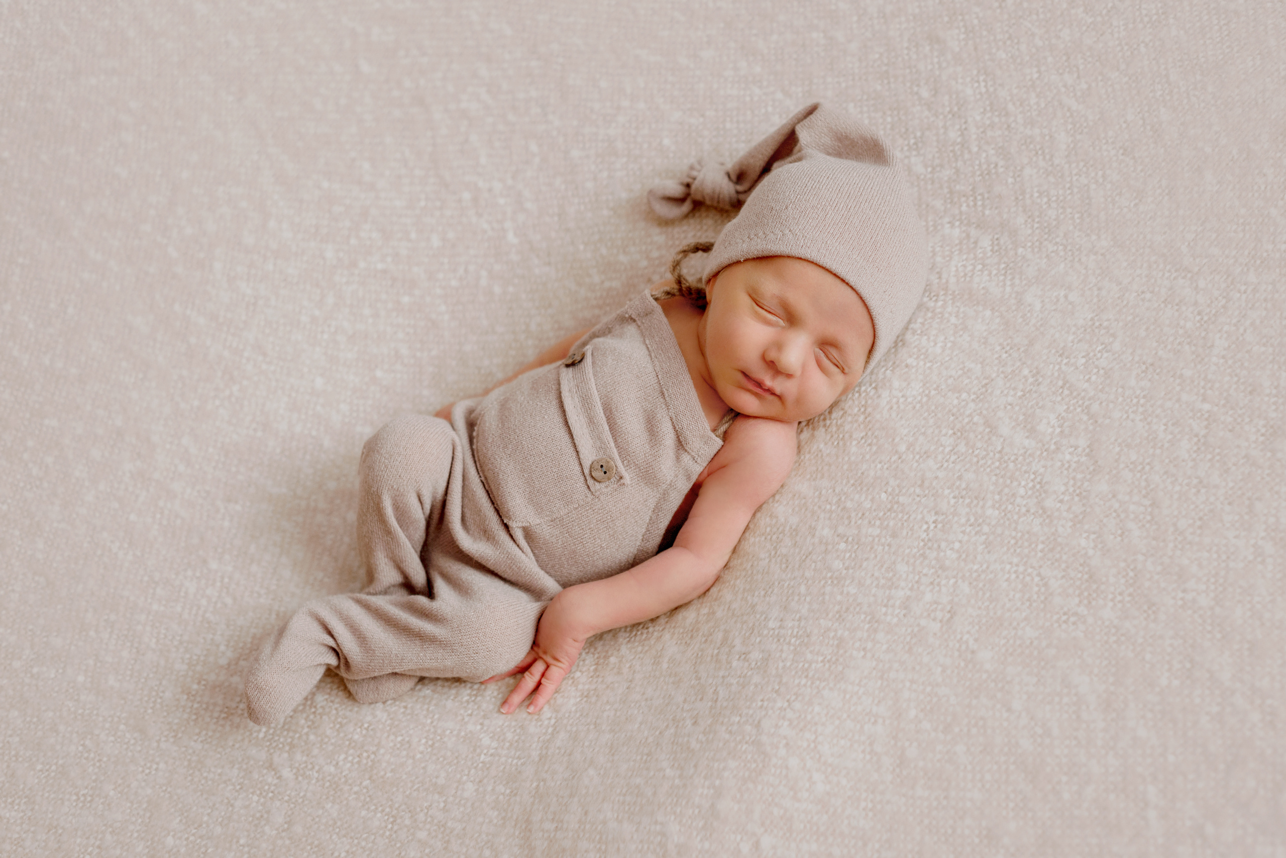 Близнецы Саша и Серёжа. Фотограф новорожденных Вера Мереуца Оренбург