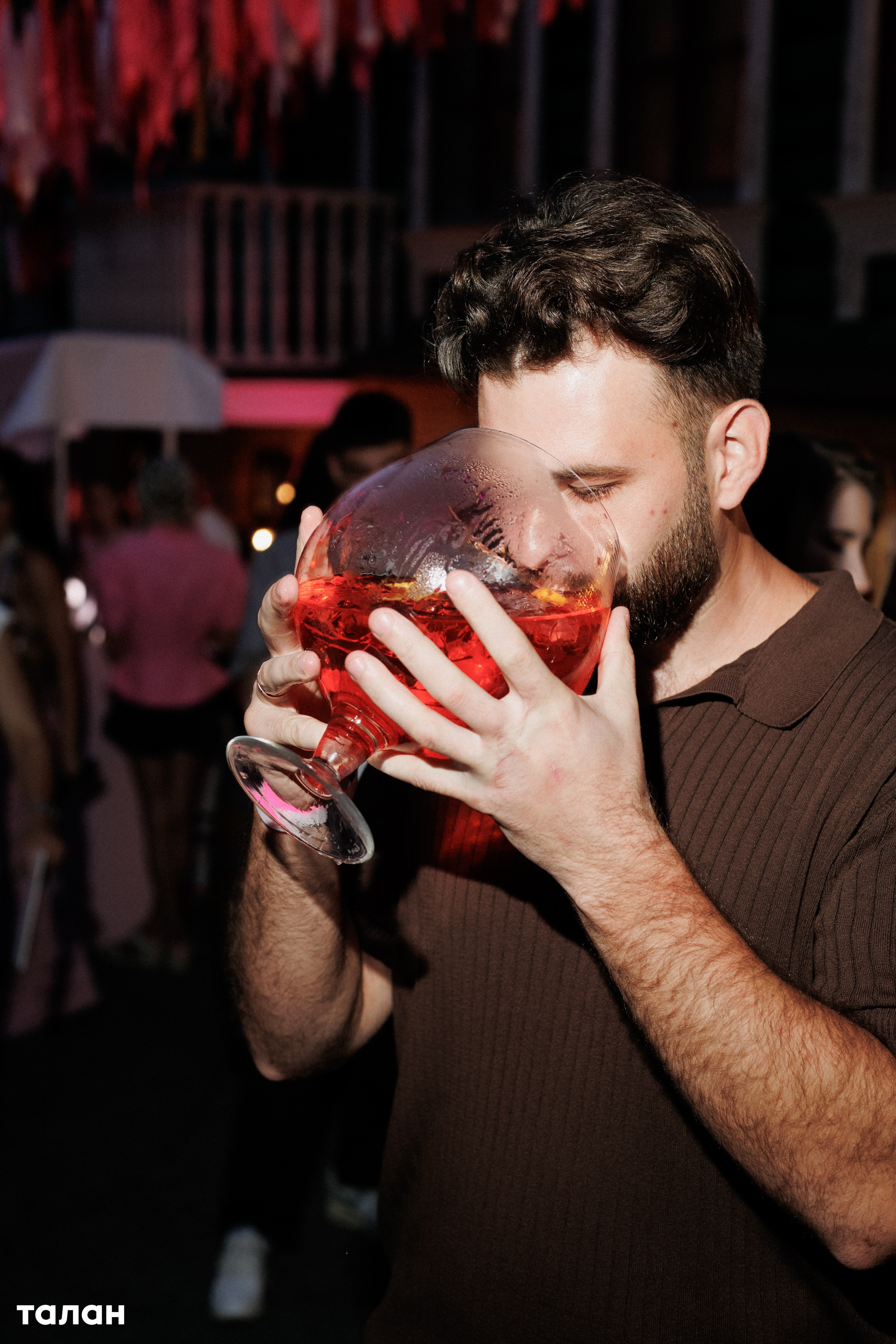 ВИНОТЕКА [бар+магаз] — BIRTHDAY PARTY. СВОИ. ФОТООТЧЕТЫ-СОБЫТИЯ-МЕСТА