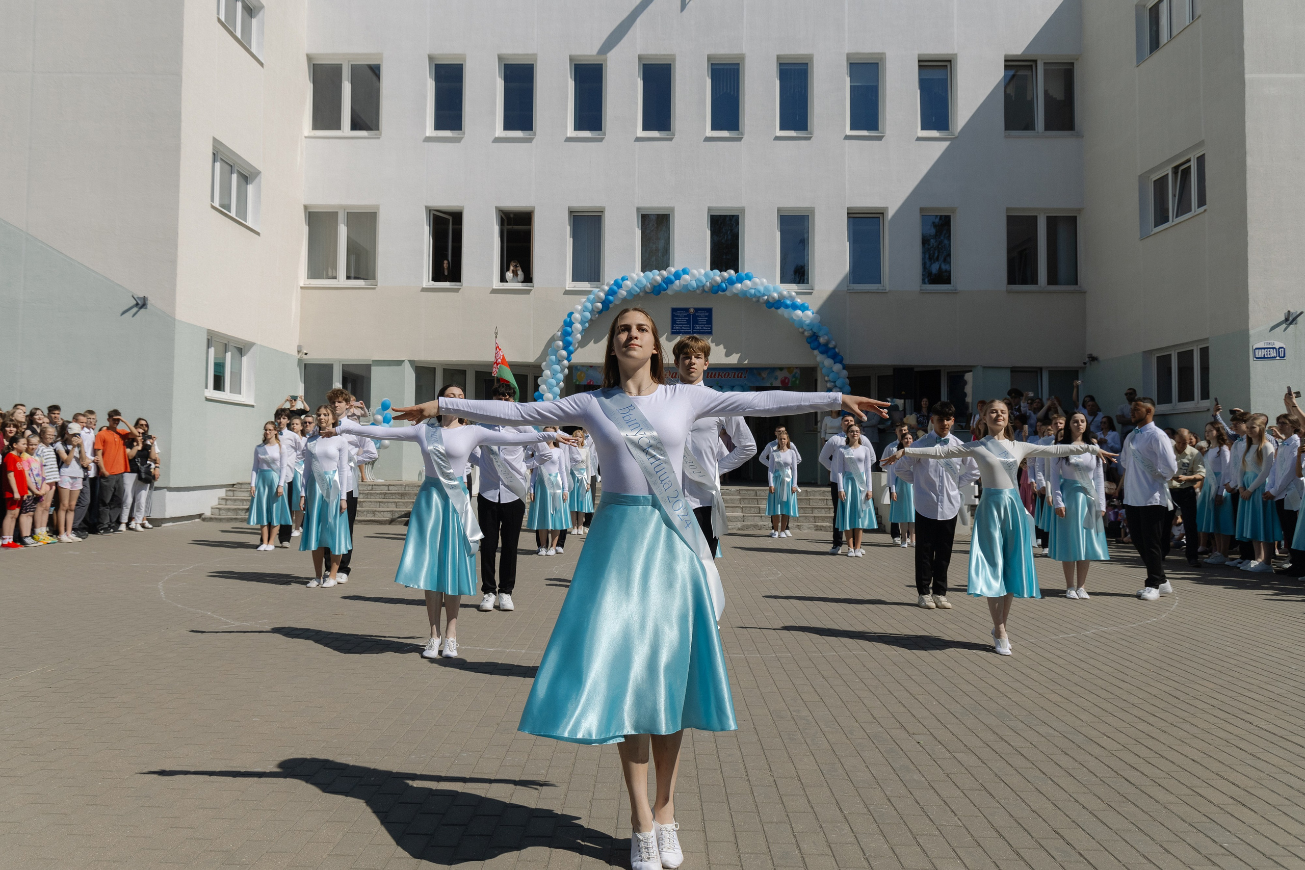 Последний звонок 2024. Свадебный фотограф в Минске/Беларуси Сергей Спиридонов
