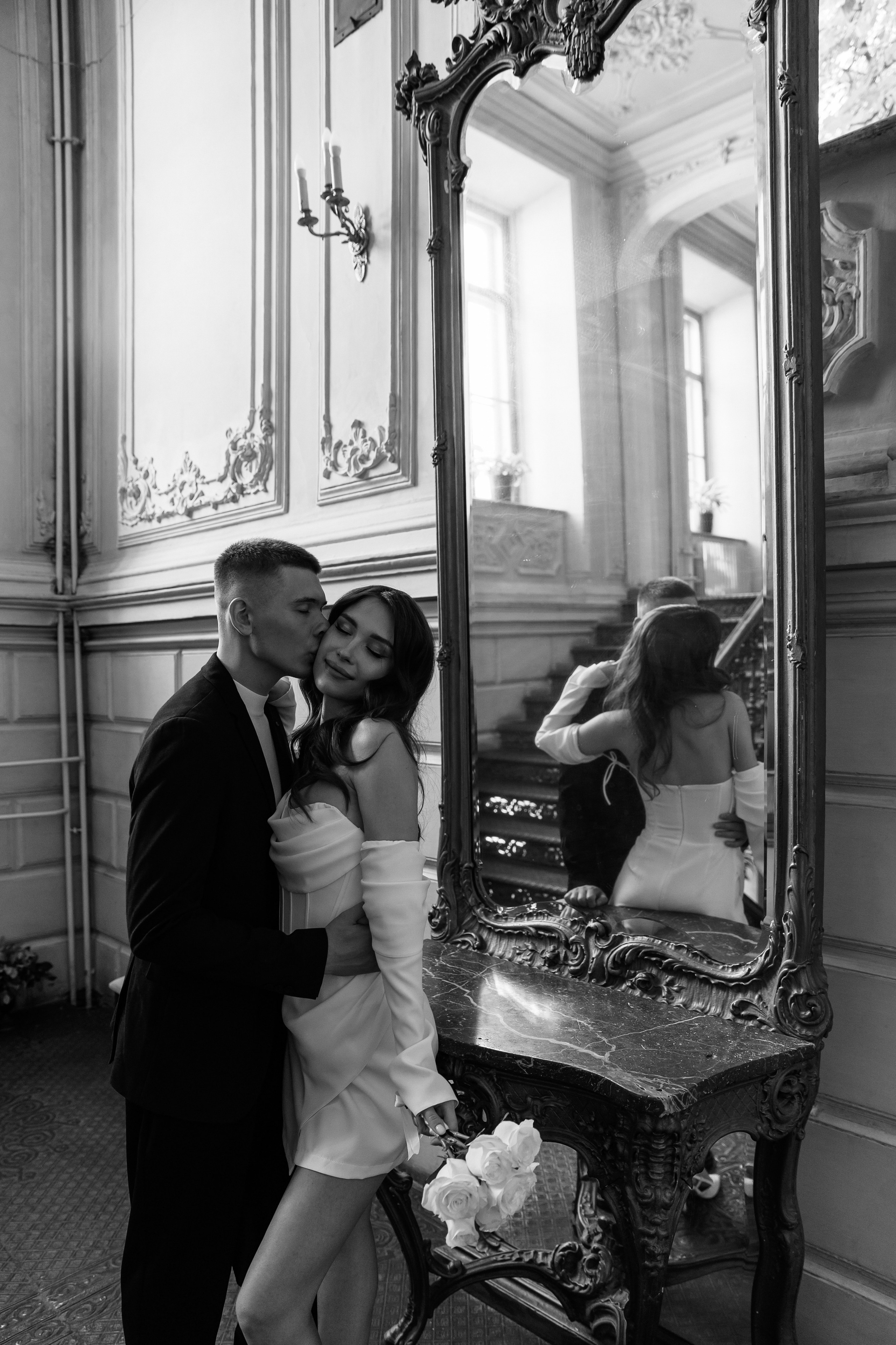 Свадебная фотосессия в Библиотеке-читальне им. А. С. Пушкина. Фотограф и видеограф Анна Домашенко