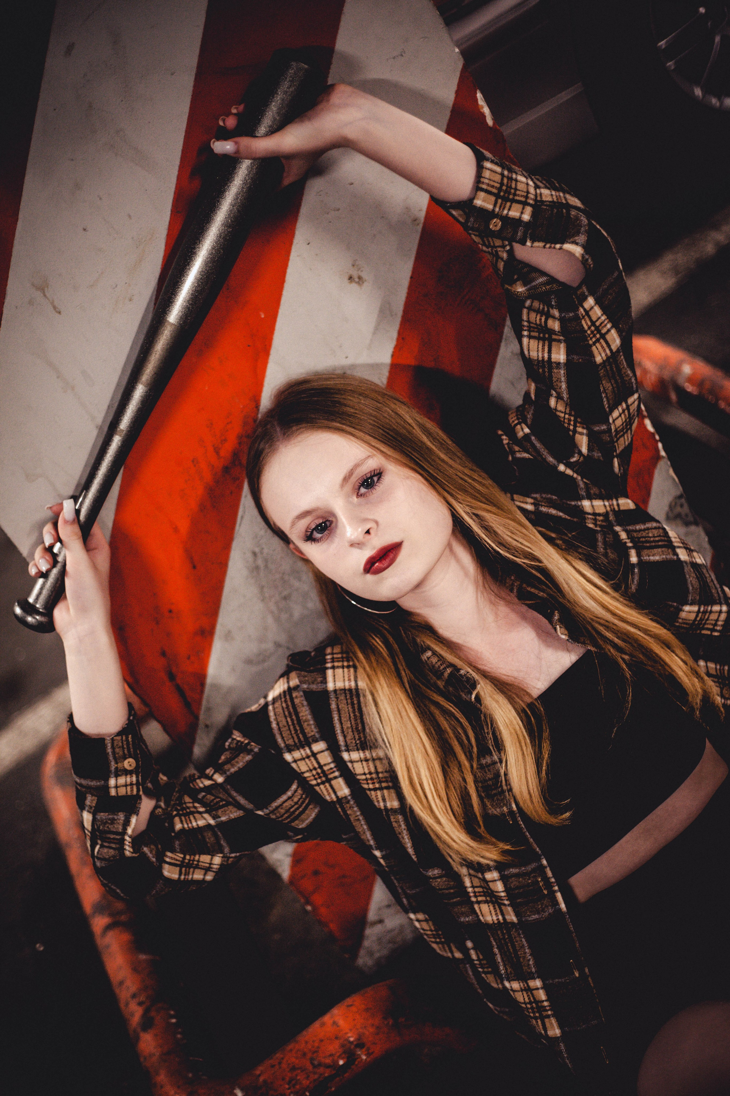 «Тайны парковки глазами тележки». Уличный фотограф Города N