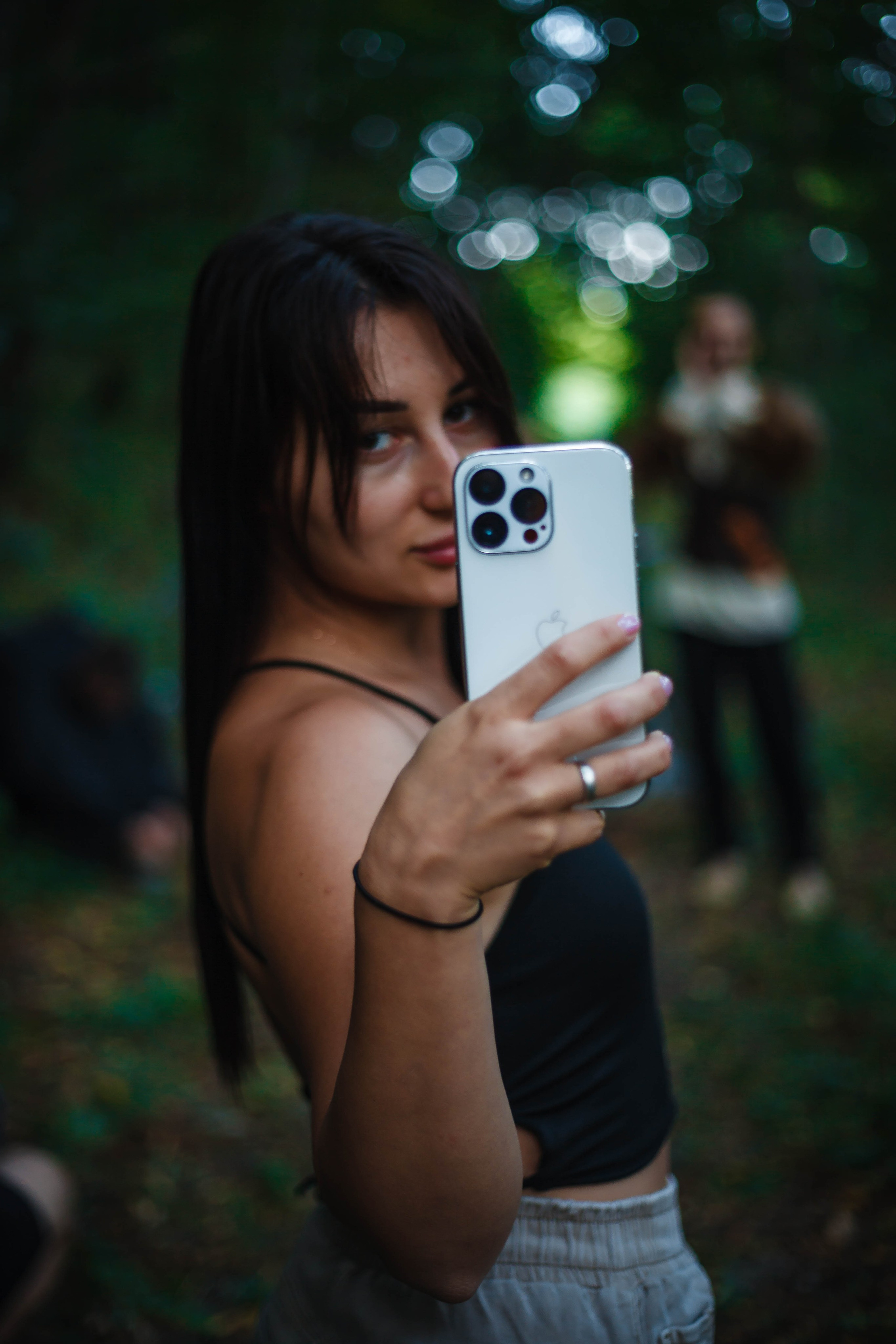 Клип. Уличный фотограф Города N