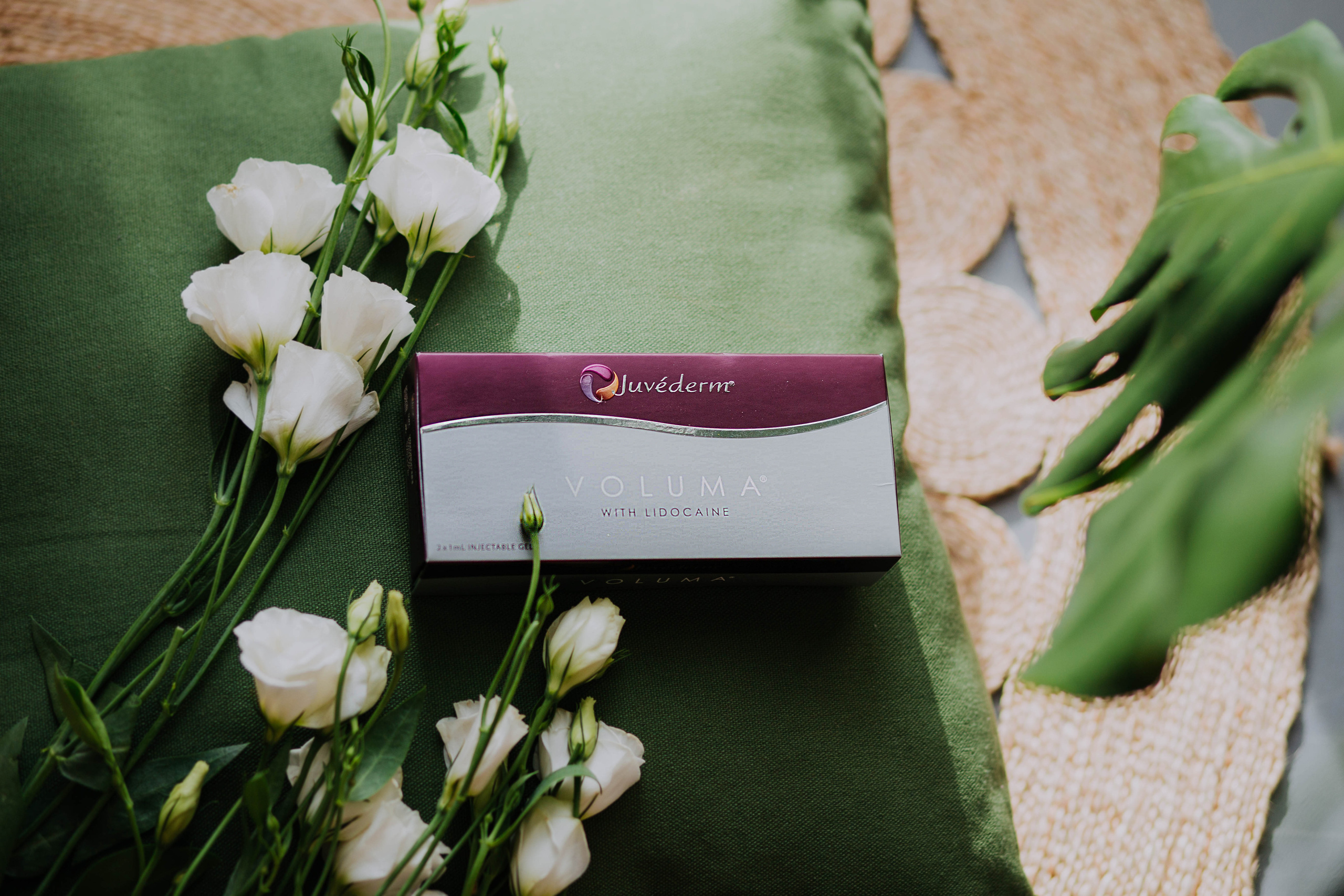 Врач-косметолог. Свадебный и портретный фотограф в Воронеже Вика Лихачева