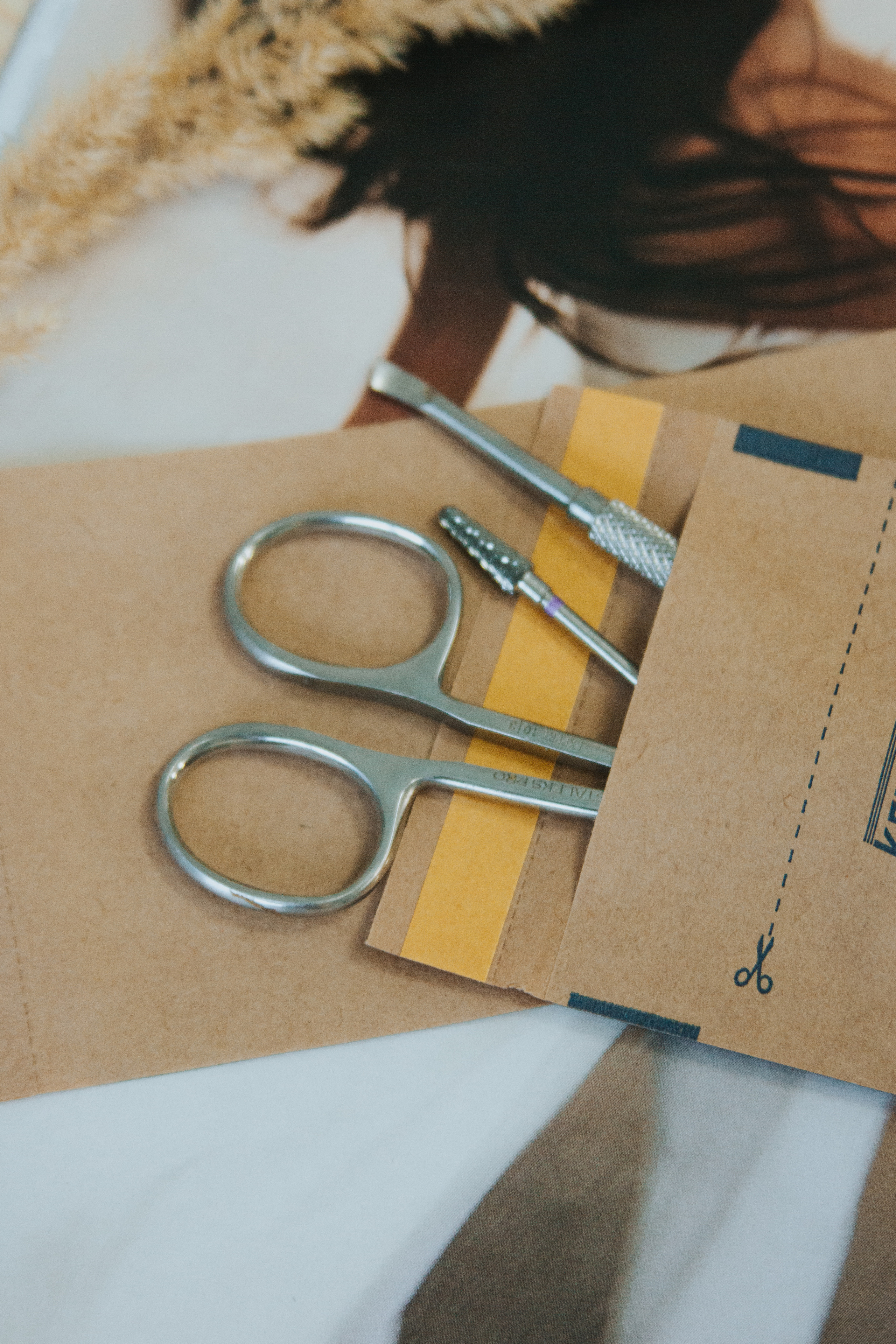 Мастер маникюра. Свадебный и портретный фотограф в Воронеже Вика Лихачева