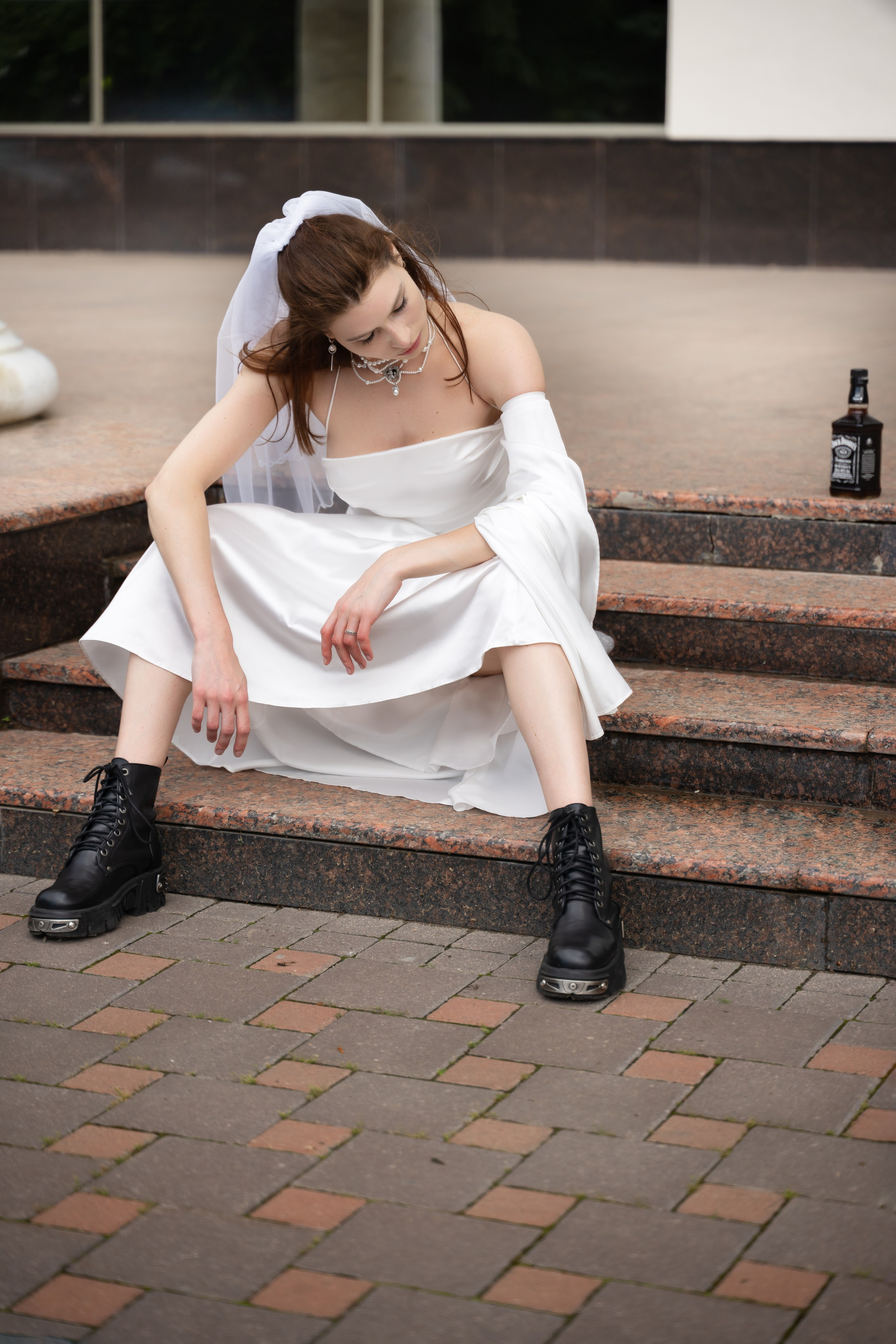 СБЕЖАВШАЯ НЕВЕСТА (история в каждом кадре). Главная