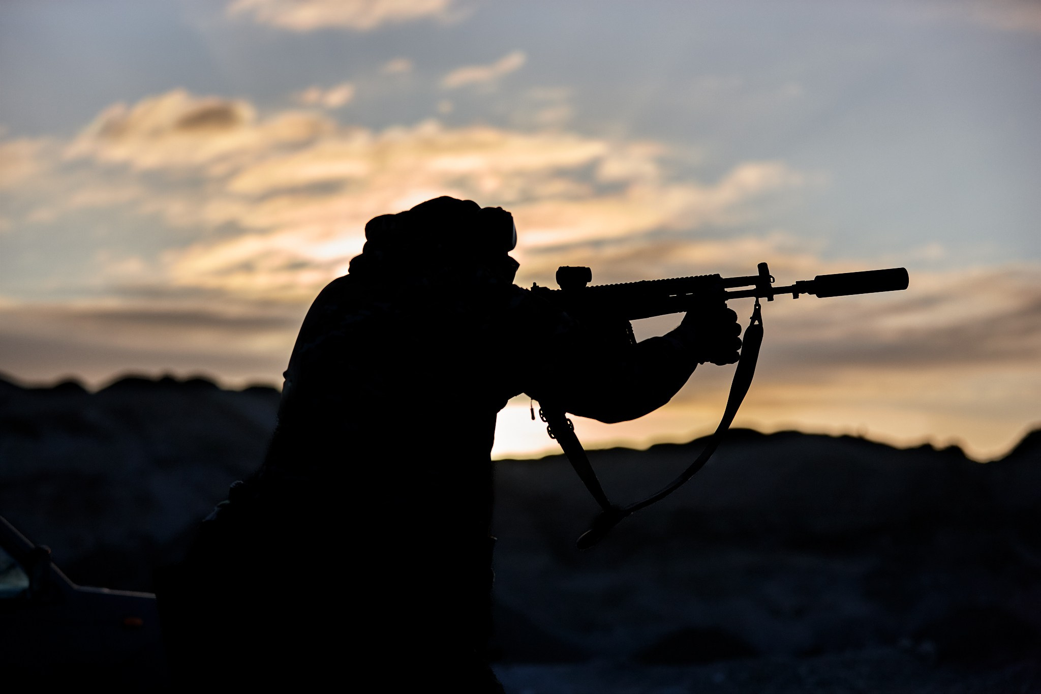 Серия военных фотографий Емельянова Артура. EMELYAN|Военный фотограф Артур Емельянов