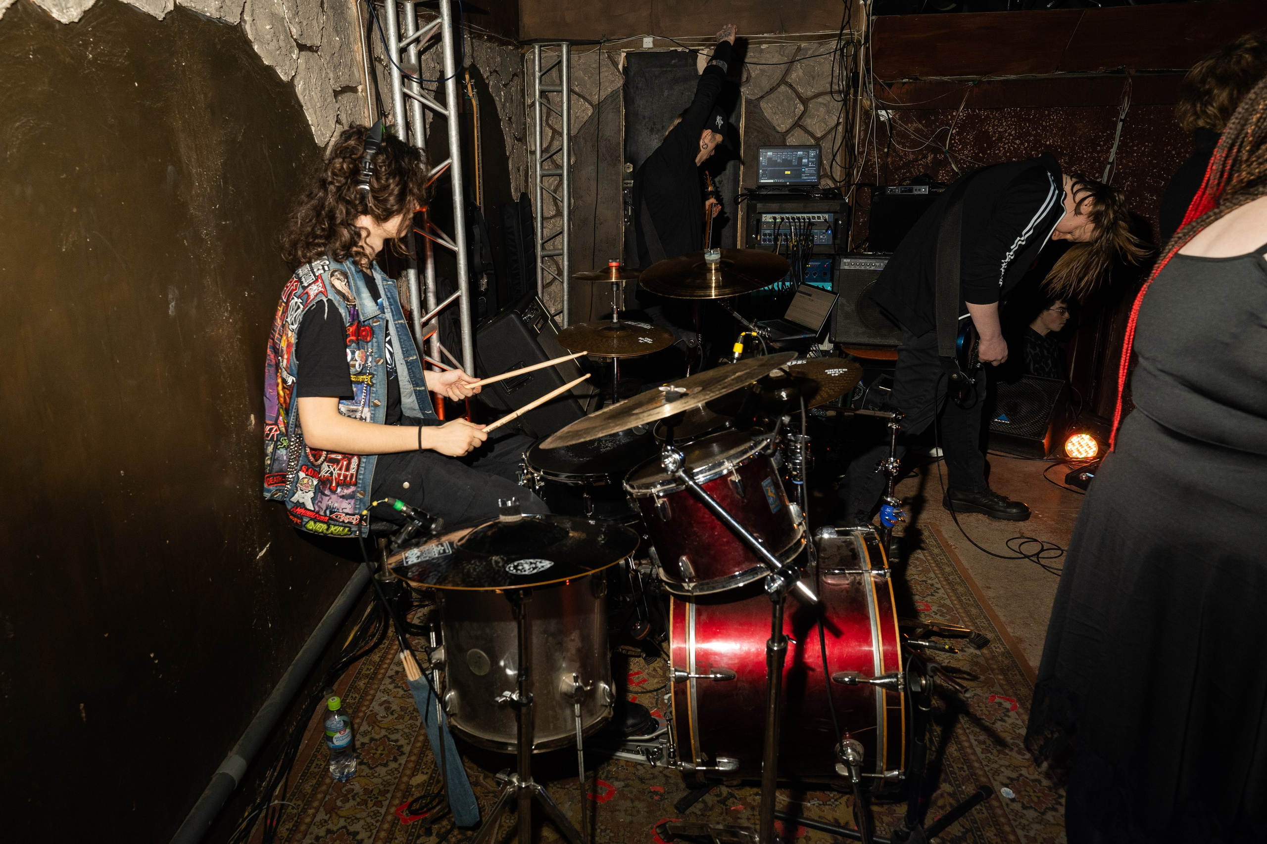 Ночь На Земле|Нора, Псков. Концертный и репортажный фотограф в Санкт-Петербурге Слава Пахомов