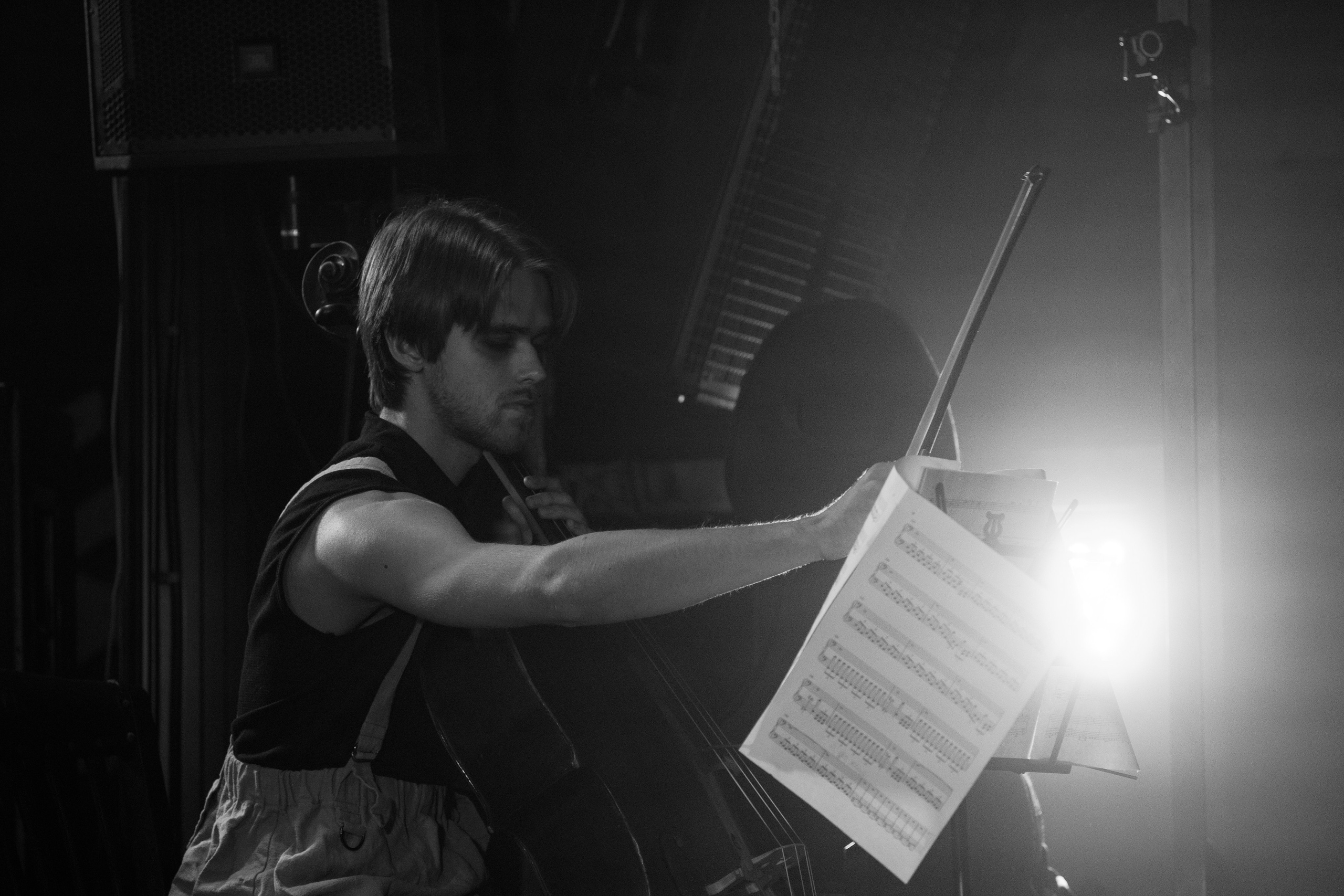 Фестиваль «Doom на Неве IV»|Ласточка. Концертный и репортажный фотограф в Санкт-Петербурге Слава Пахомов