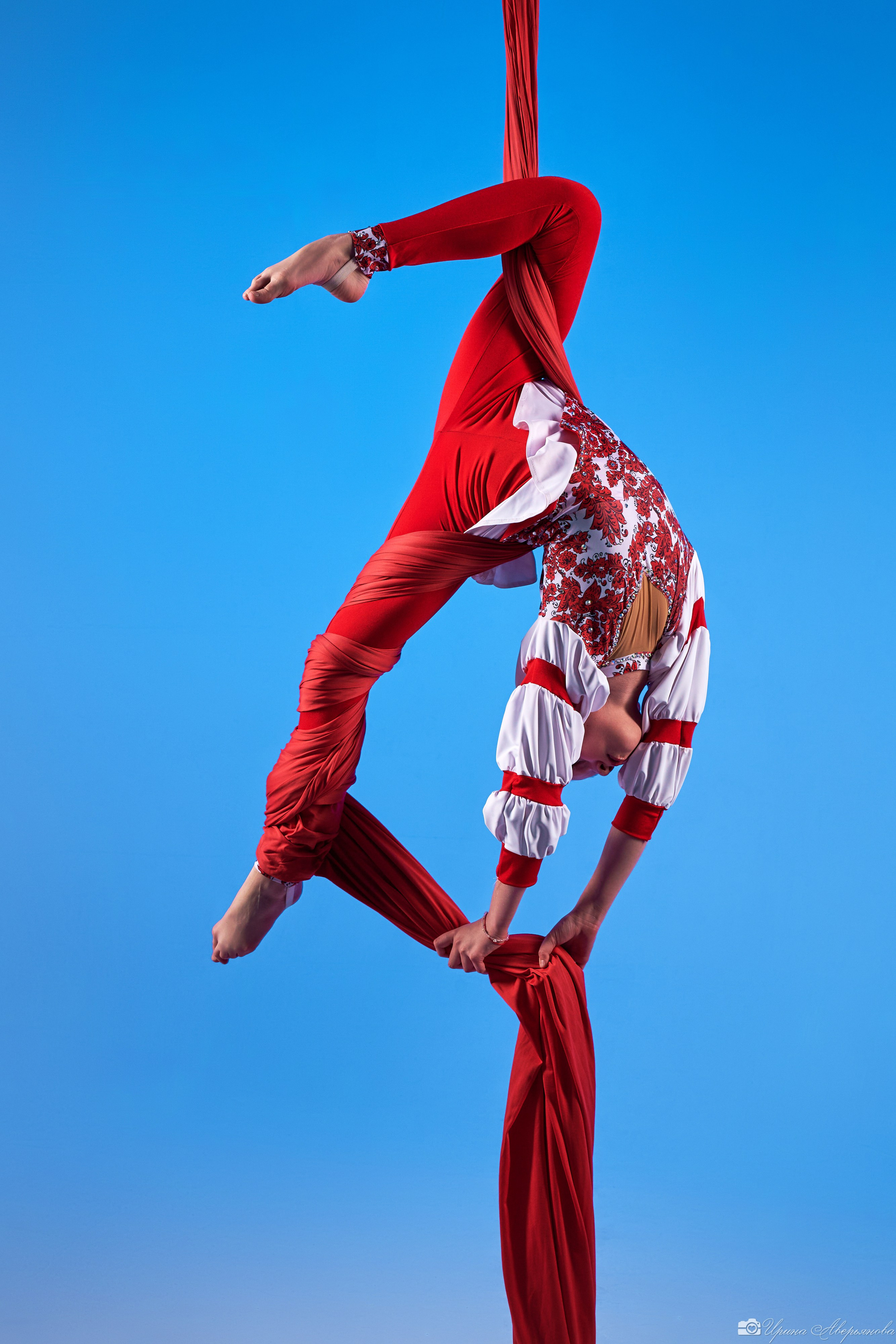 Воздушная гимнастика. Фотограф в Ульяновске Ирина Аверьянова