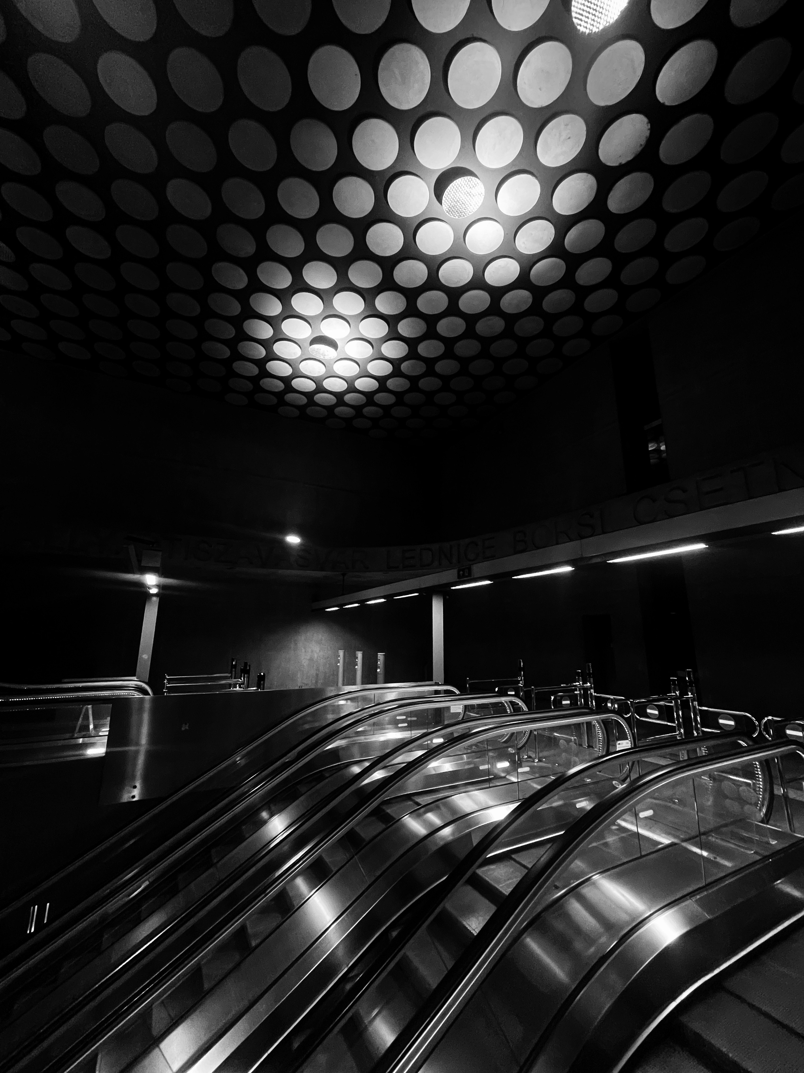 STRT JRNL by Knyazev Yura issue #3 december 2025. Photographer in Budapest  — Yura Knyazev