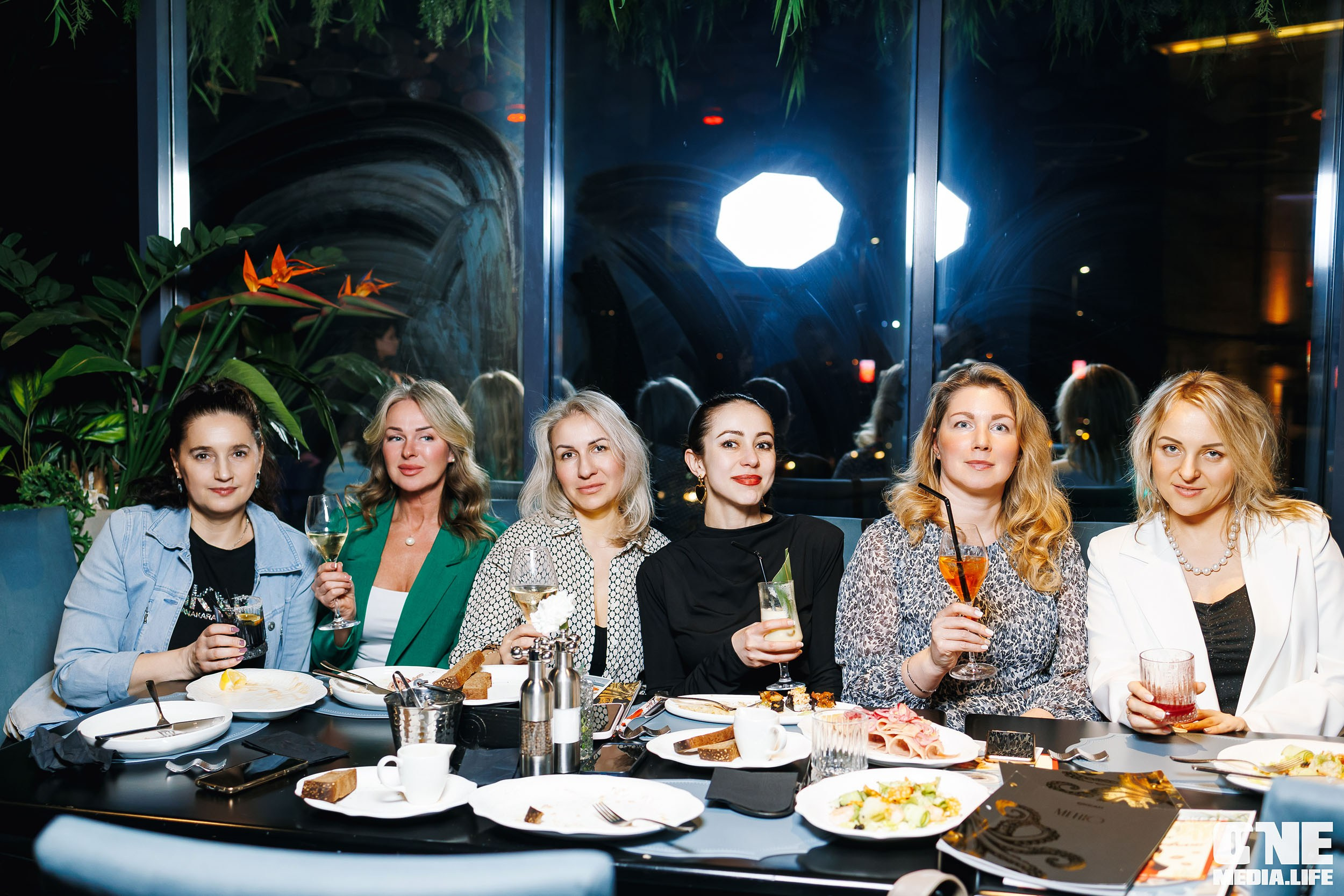 Фоторепортаж из ресторана Океан. One Media Life: фоторепортажи, фотоотчеты с мероприятий и заведений